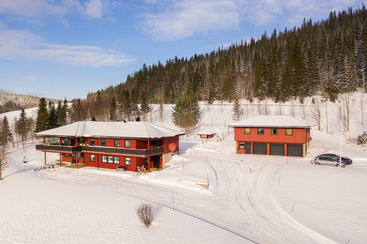 Kveaunet Gård - våningshus Galleribilde