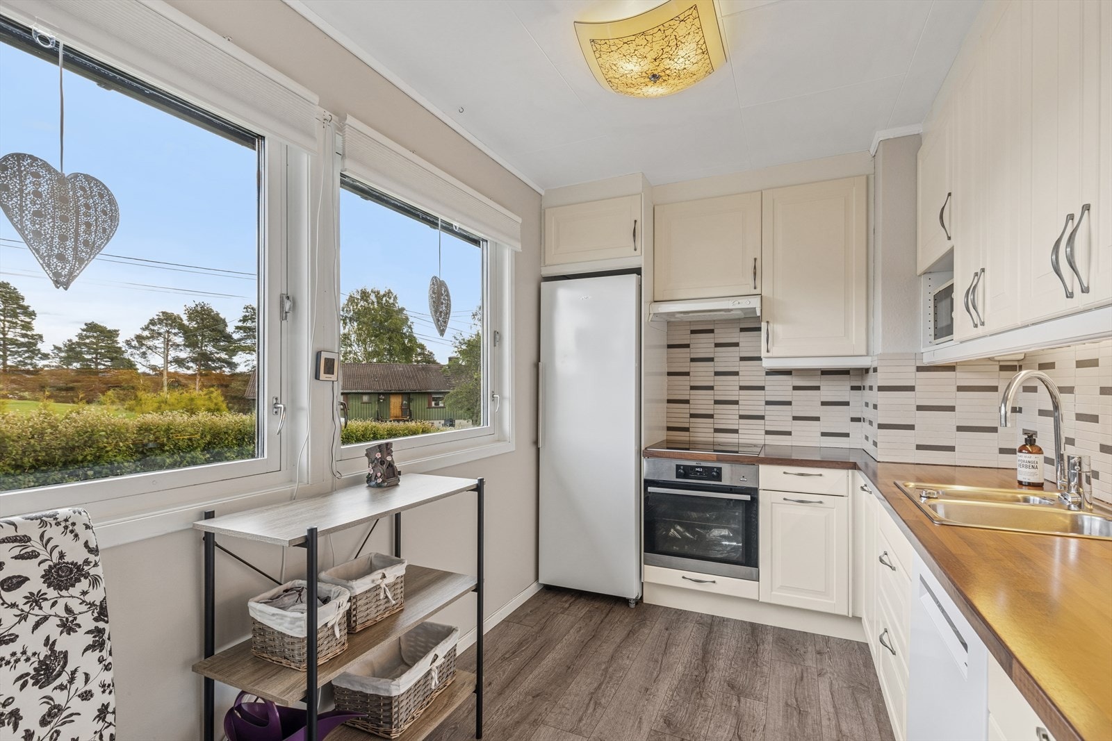 Hvitevarene på kjøkkenet medfølger. Galleribilde