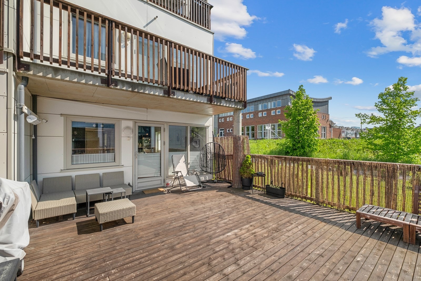 Velkommen til Håkon Magnussons gate 3B! En innbydende 2-roms hjørneleilighet med etterspurt beliggenhet. Galleribilde