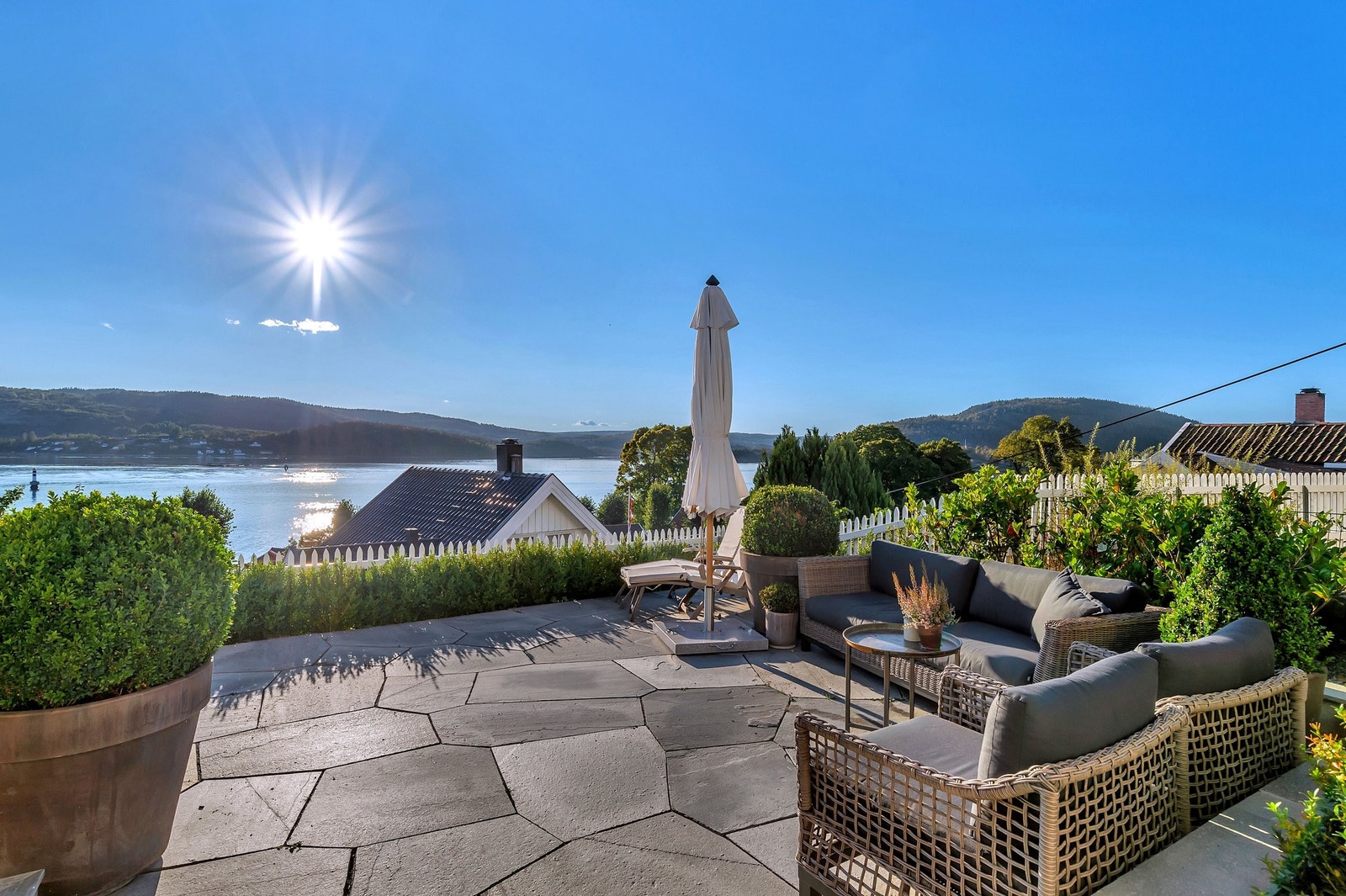 Terrasse med panoramautsikt Galleribilde