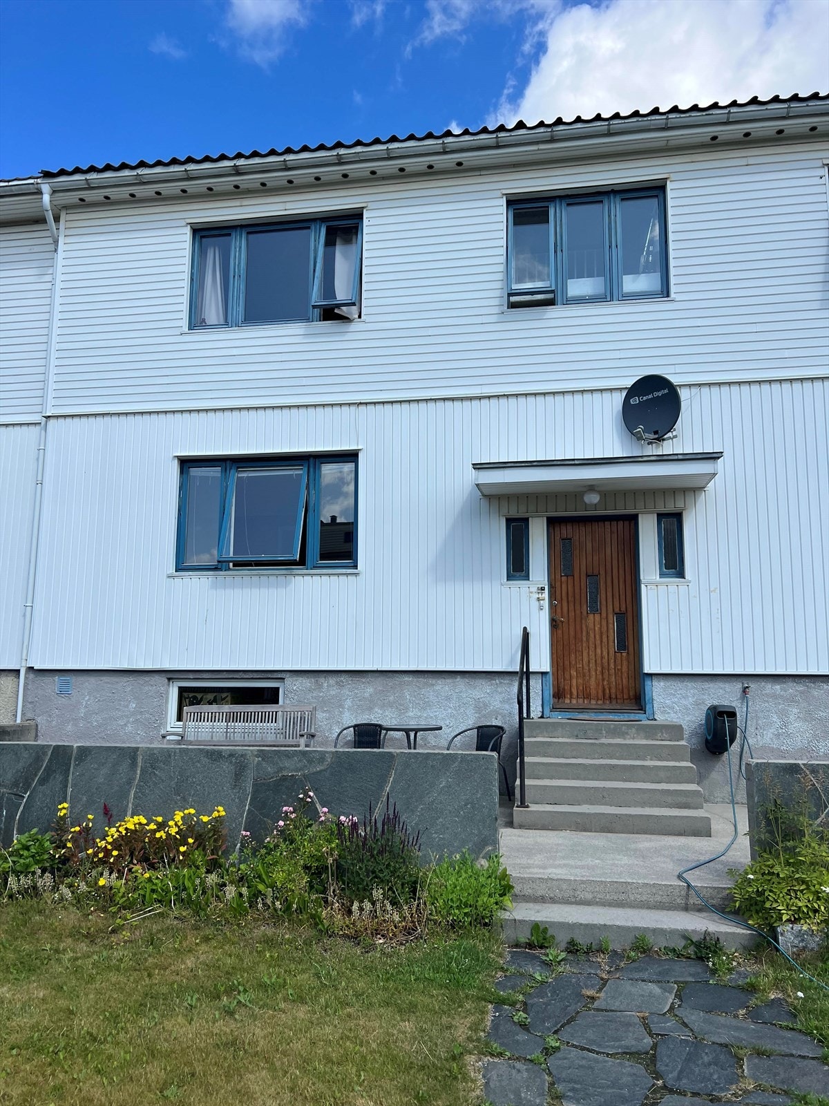 1.jpg Galleribilde