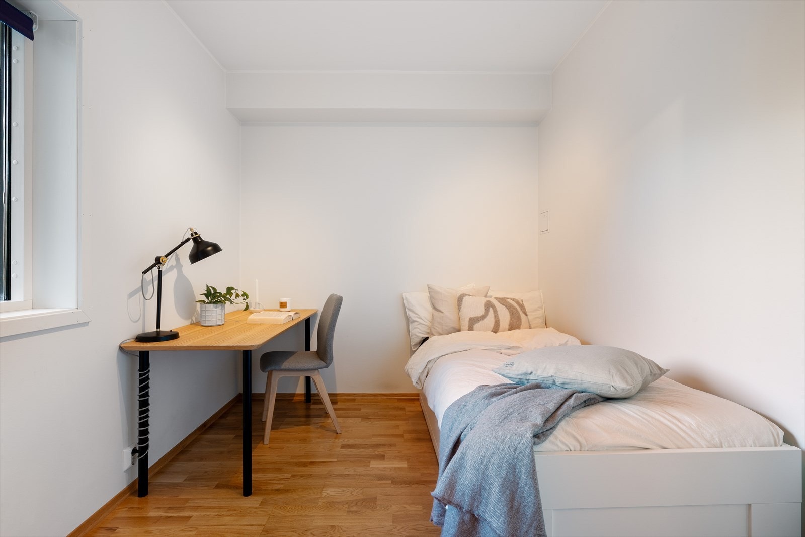- Soverom 2 måler 7,3m² - Galleribilde