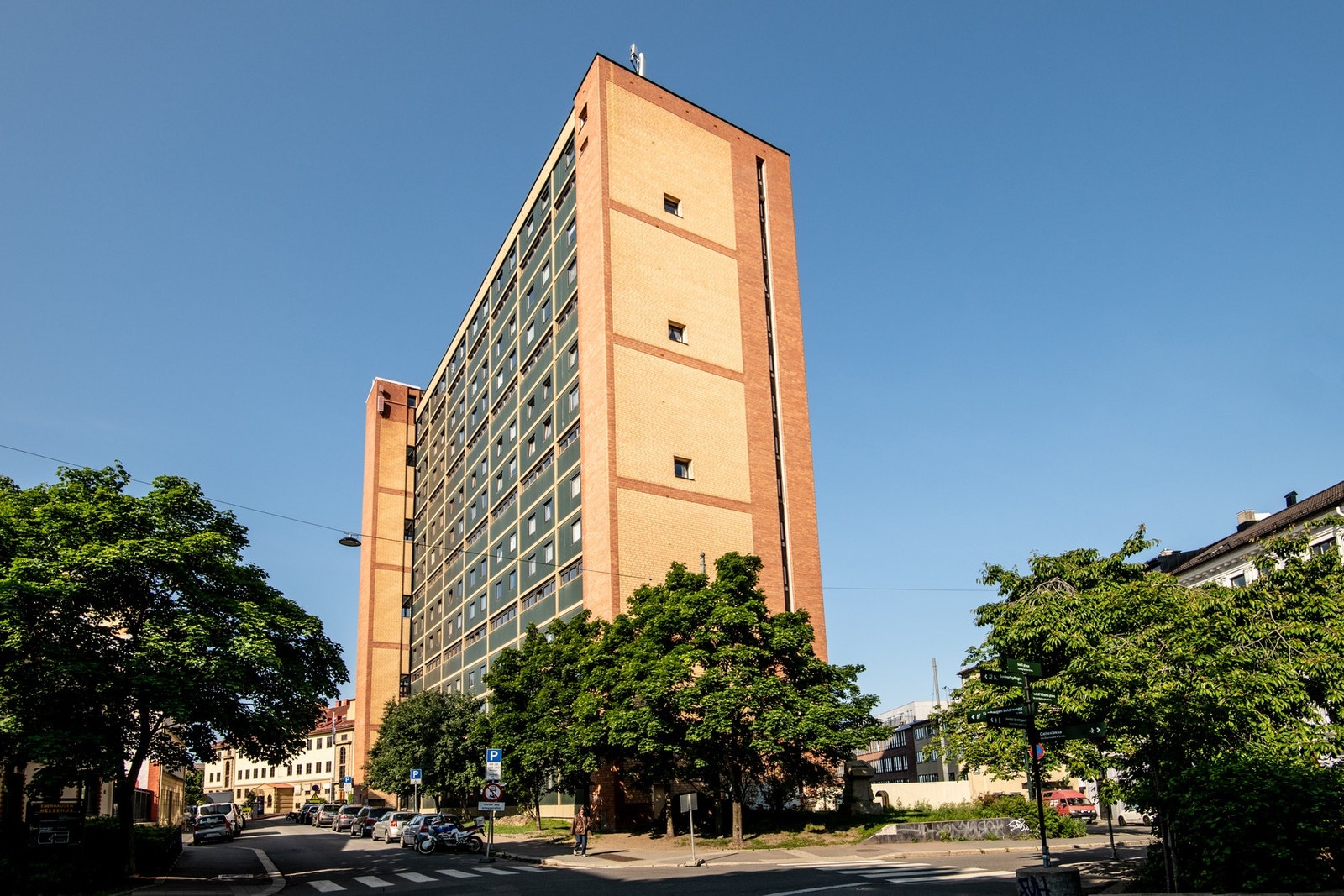 Ettertraktet beliggenhet på Enerhaugen, med nærhet til "alt"! Galleribilde