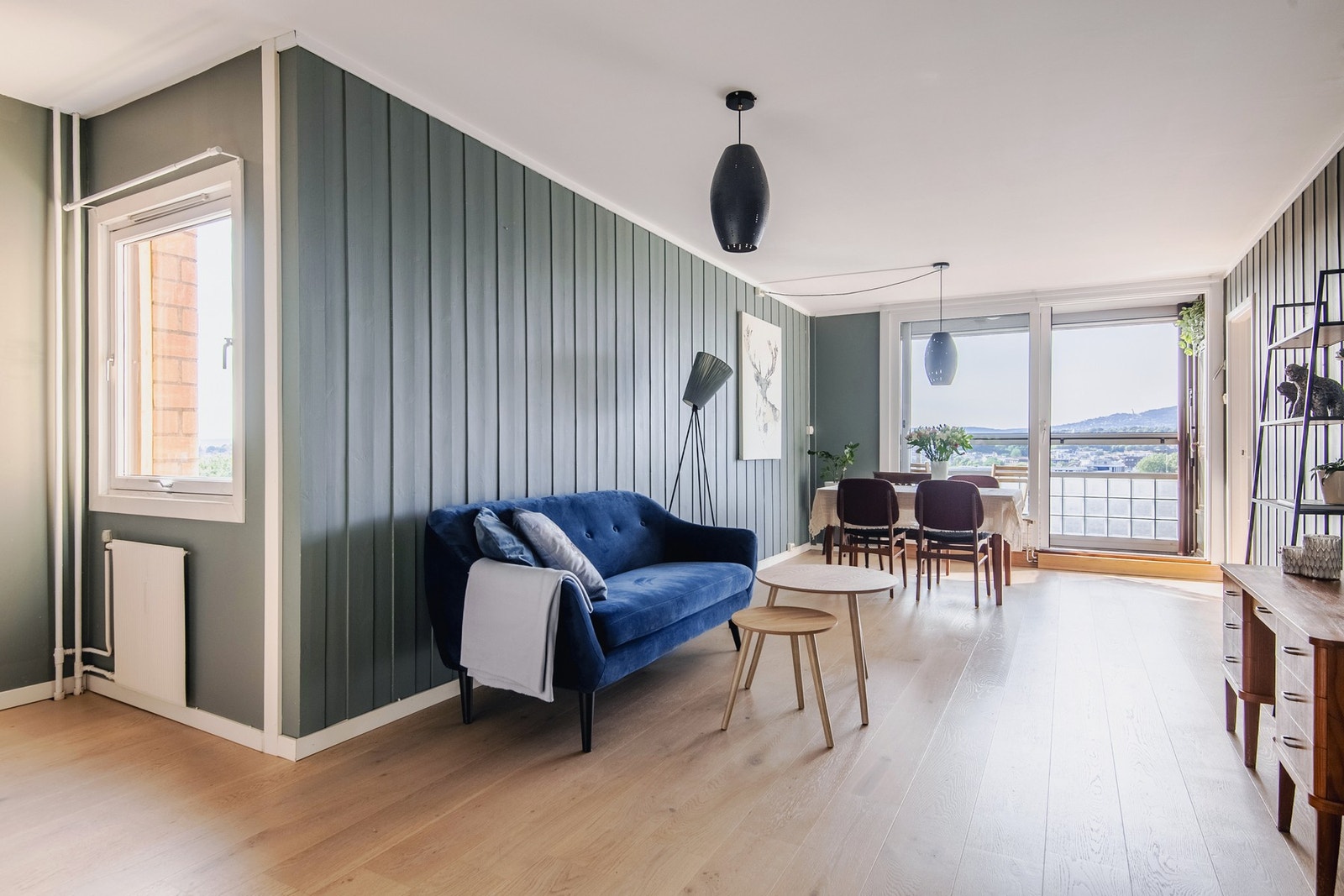 Som endeleilighet har denne boligen et ekstra vindu sammenlignet med de øvrige 3-roms leilighetene i borettslaget. Galleribilde