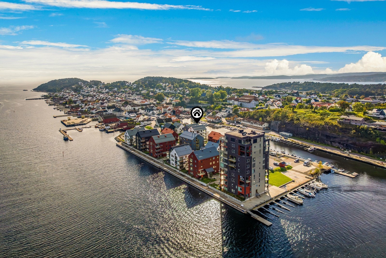 Smietangen med Langesund i bakgrunnen. Galleribilde