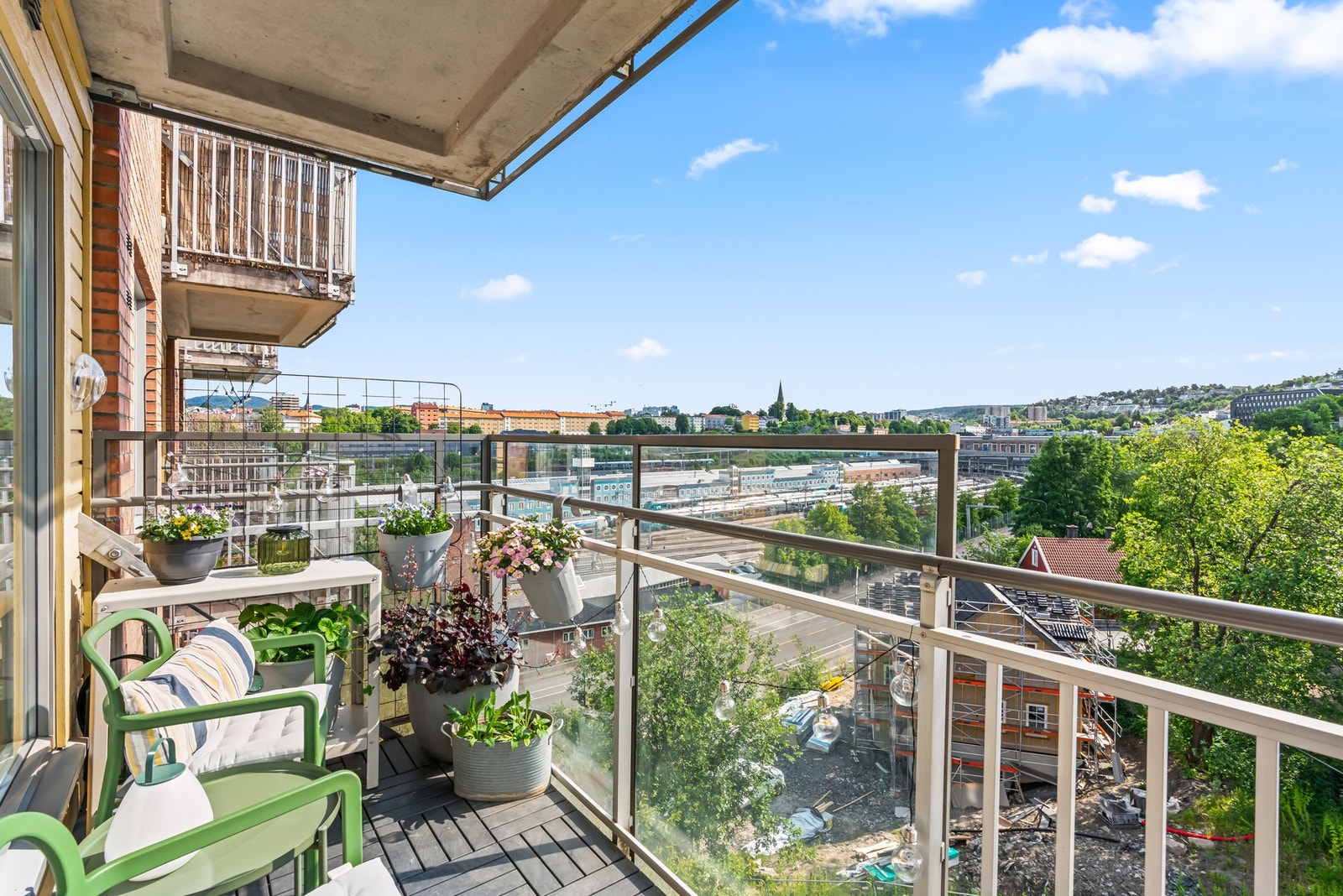 Fra stuen har du tilgang til en balkong på ca. 5 m². Galleribilde