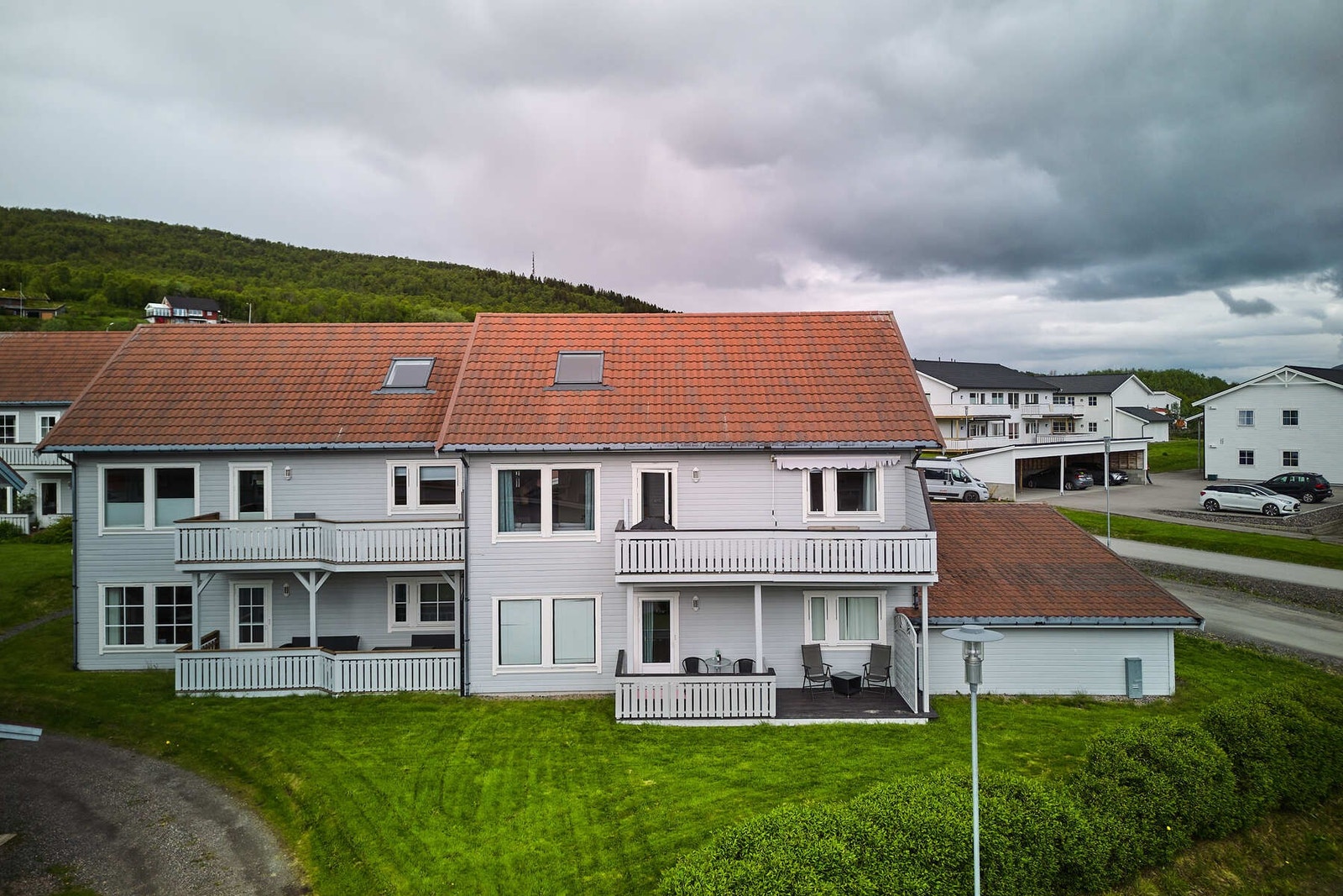 Bakkelia er et fredelig og attraktivt boligområde, ideelt for dem som ønsker en rolig tilværelse. Galleribilde