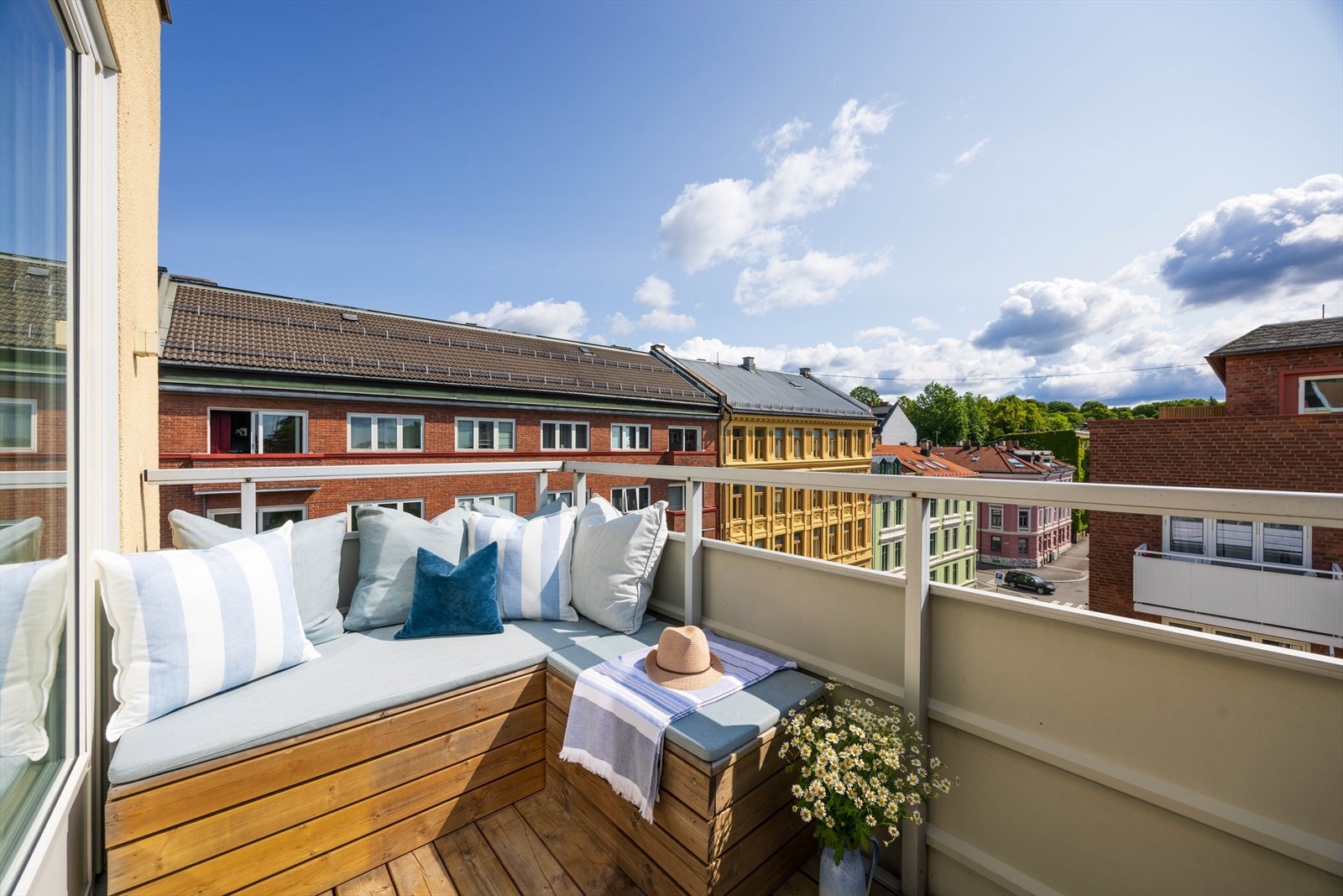 Usjenert balkong med fritt utsyn Galleribilde