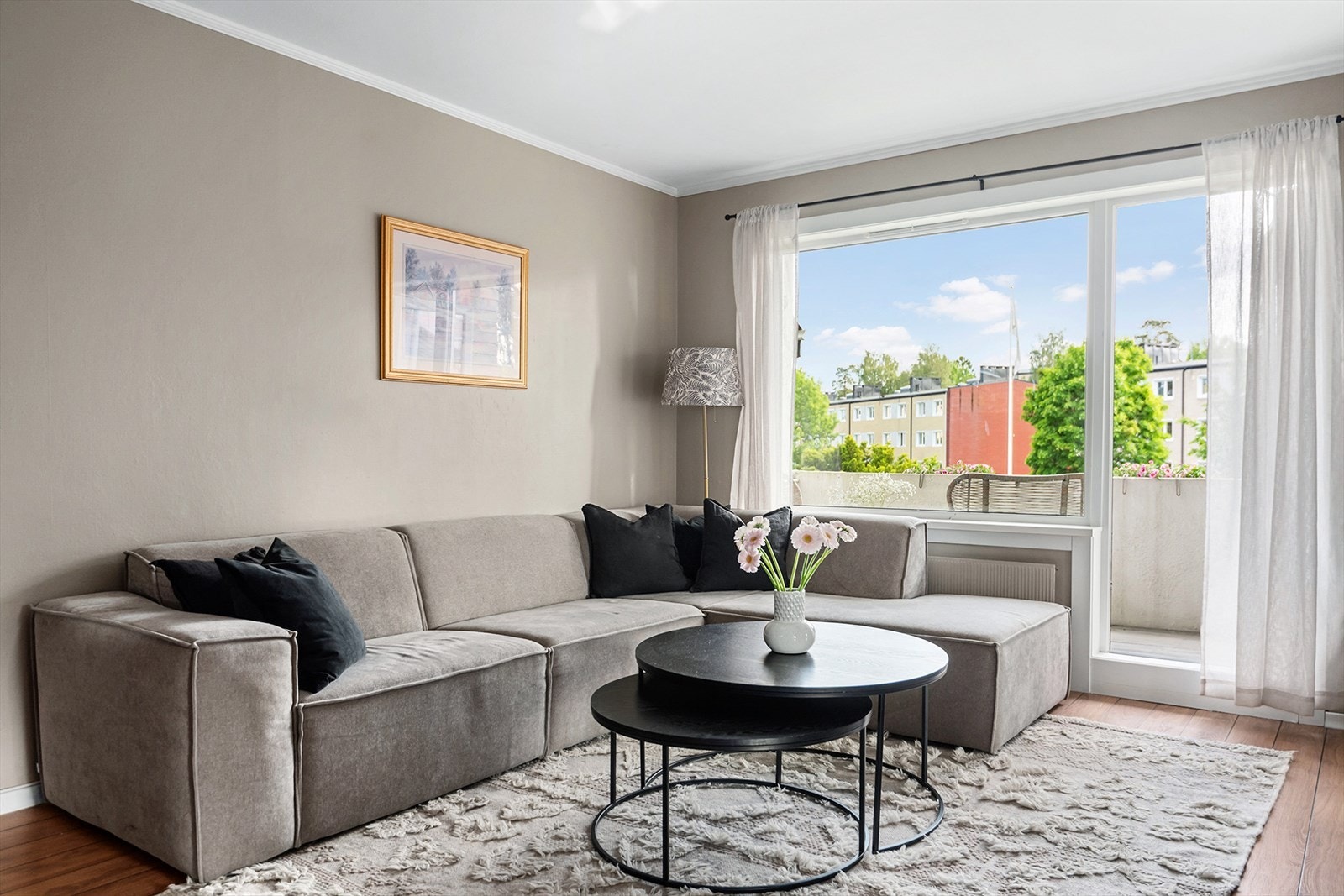 Vinduer og verandadører ble skiftet i 2019 i regi av borettslaget Galleribilde