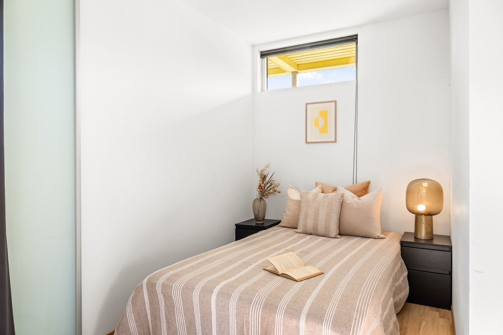 Det er 2 soverom av god størrelse i leiligheten Galleribilde