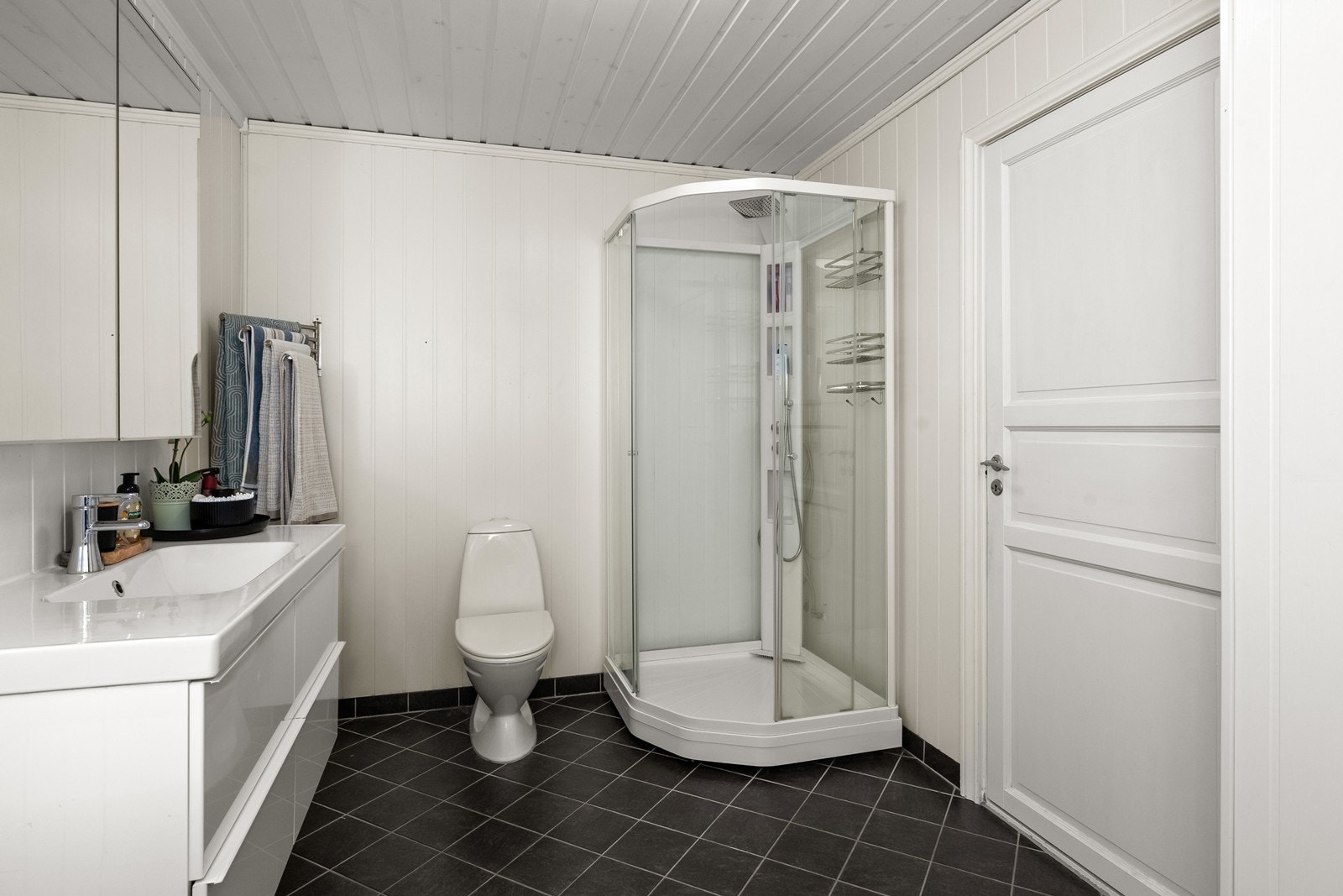 Her er det varme i gulvet Galleribilde