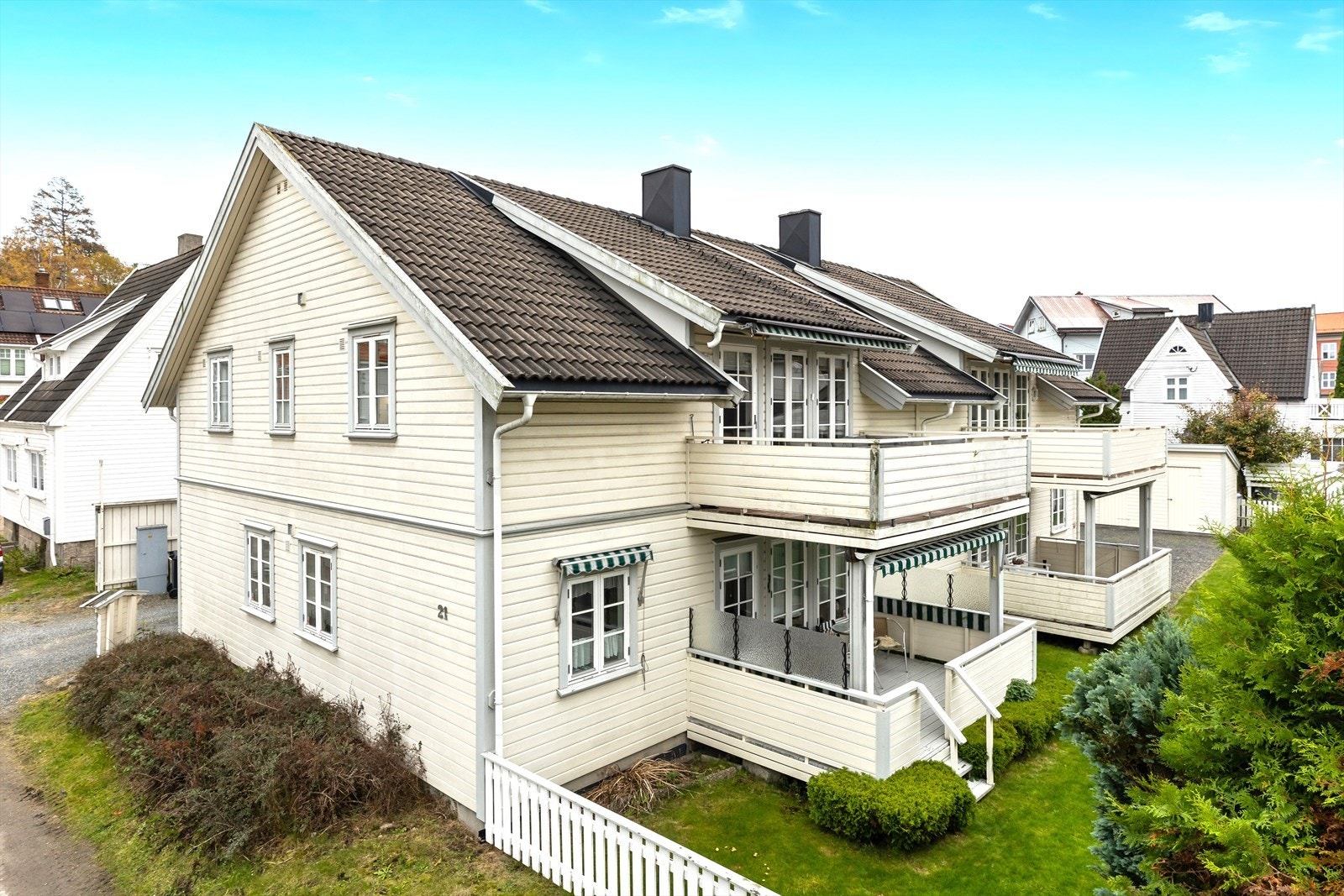 Velkommen til Sembs gate 21 - Sentrumsnær 3-roms leilighet i 2. etasje med solrik veranda Galleribilde