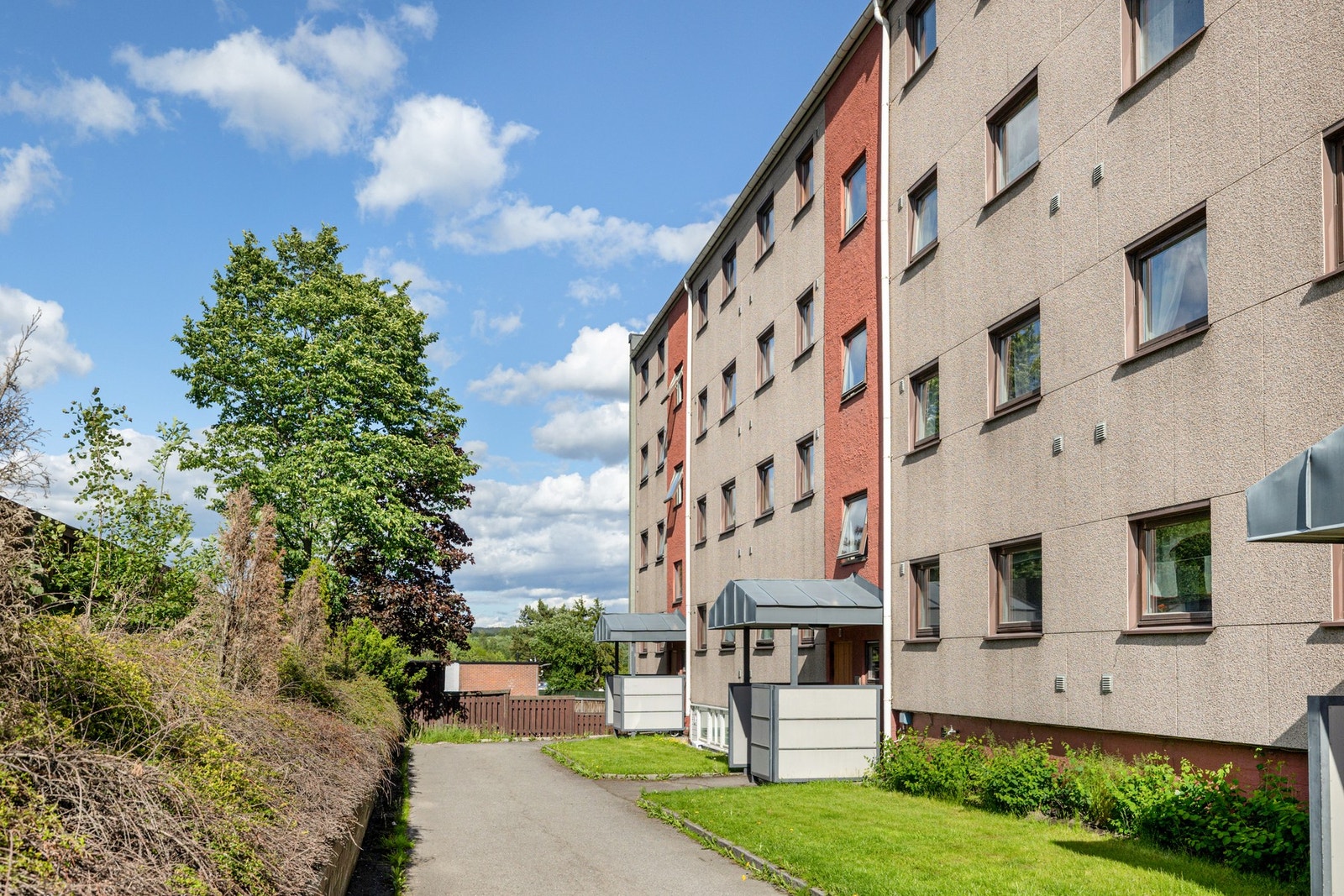 Fasade / inngangsparti. Galleribilde