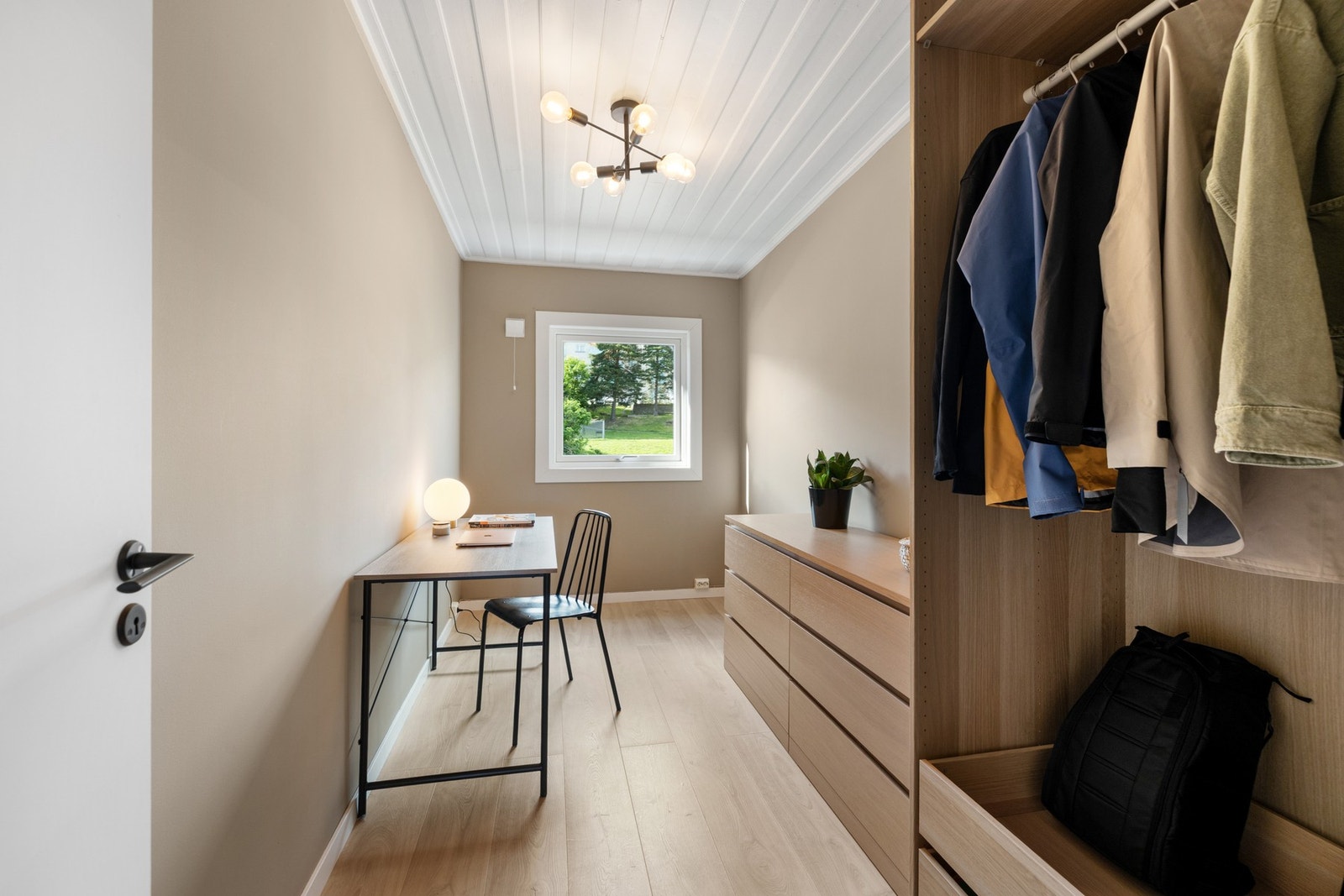 Soverom nr 3. Galleribilde