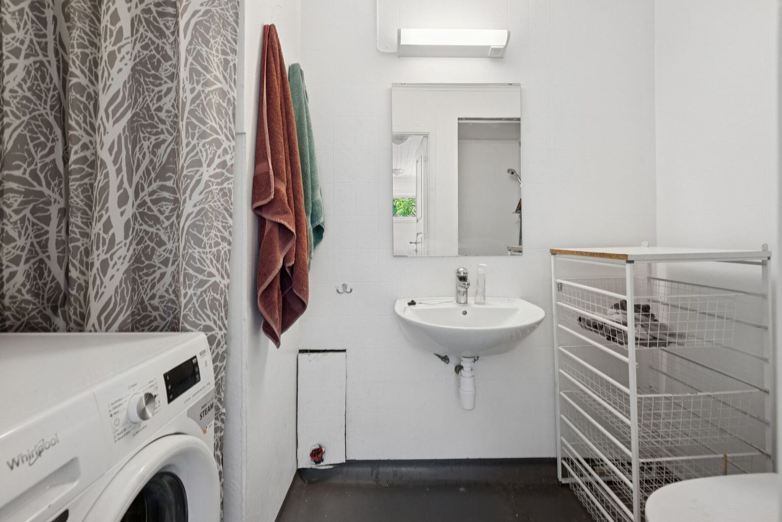 Bad/vaskerom underetasje Galleribilde