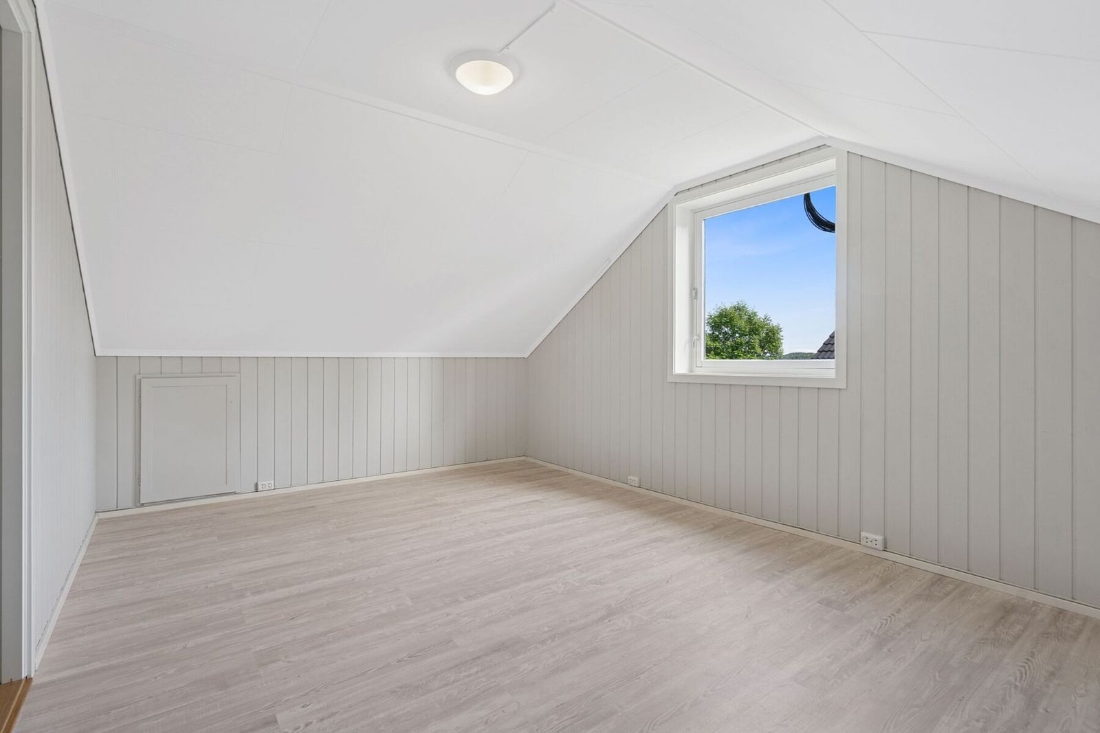 Soverom 2 (ikke godkjent for varig opphold) Galleribilde