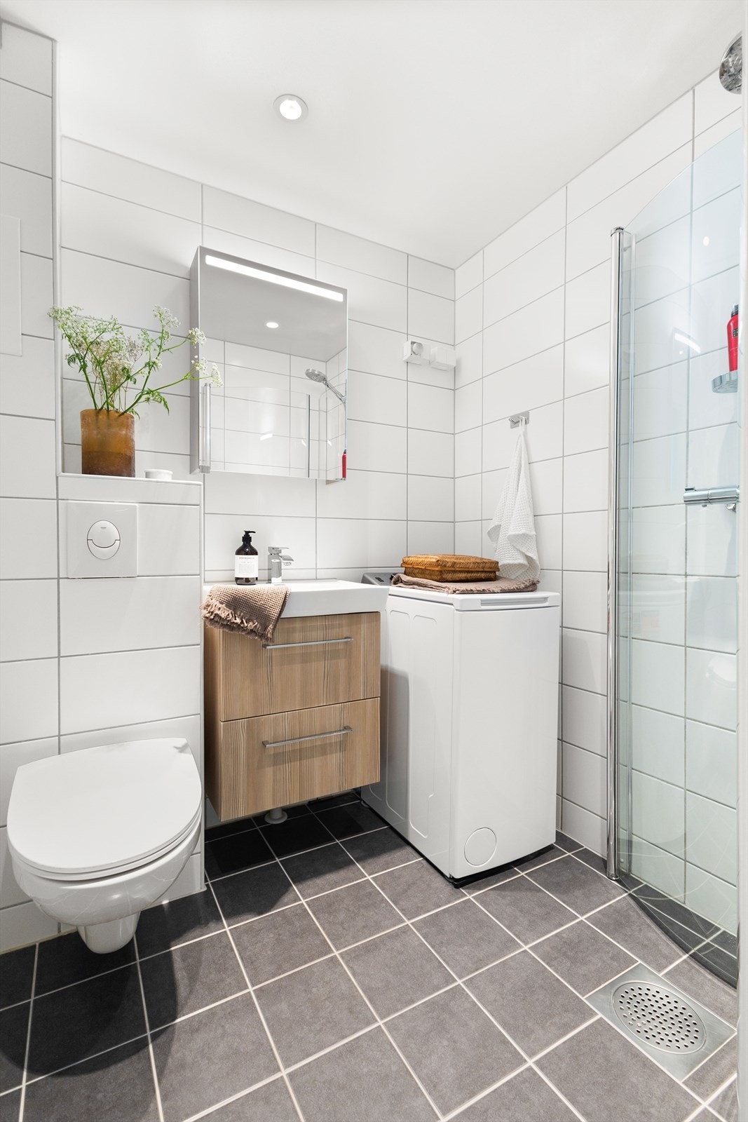 Det er opplegg for vaskemaskin. Galleribilde