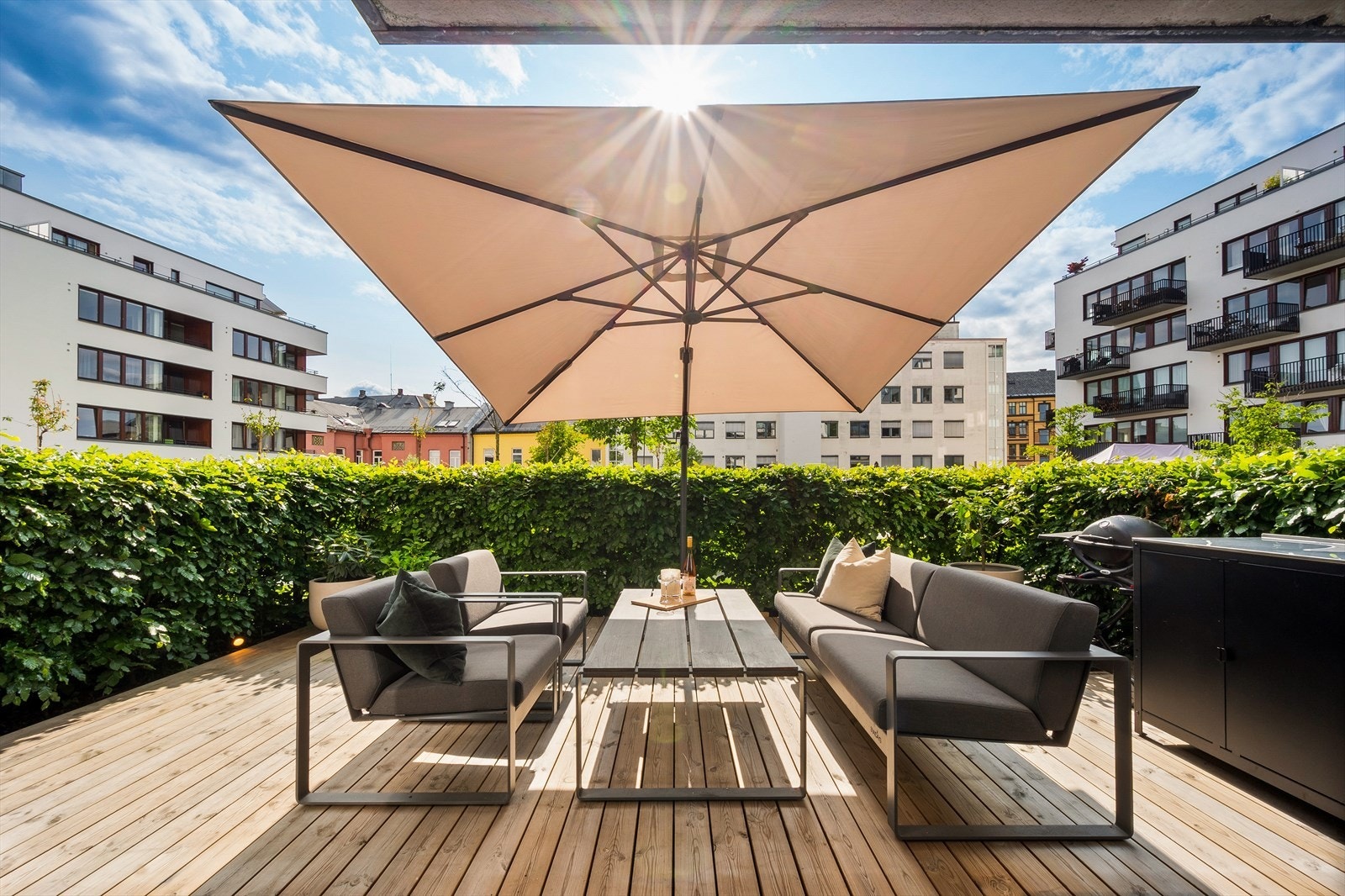 Kasper Hillås har gleden av å presentere Lille Bislett 8! Galleribilde