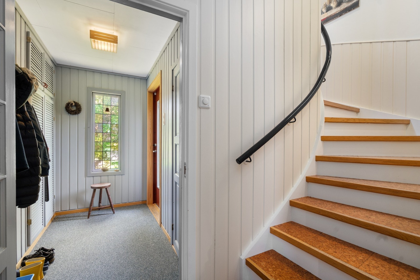 Trapp ned til 1.etg Galleribilde