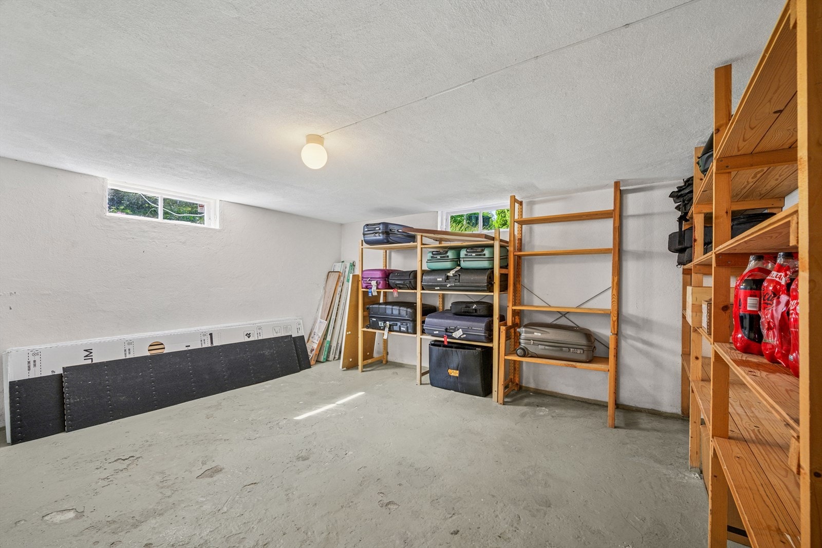 Bod i kjeller. Galleribilde