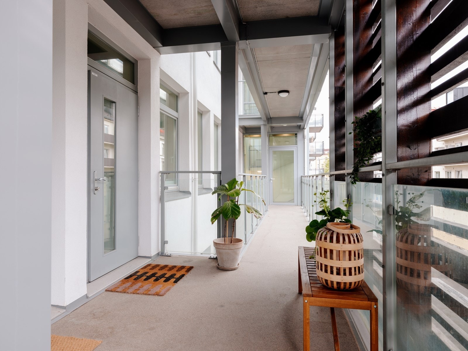 Boligen ligger i et veletablert sameie, som ble ombygget til boliger i 2012 Galleribilde