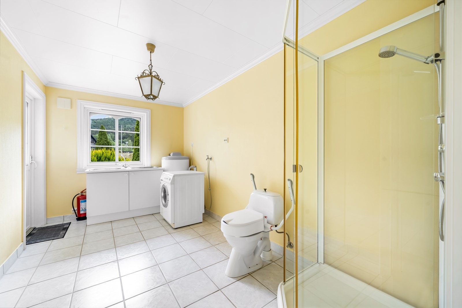 Bad 2/vaskerom Galleribilde