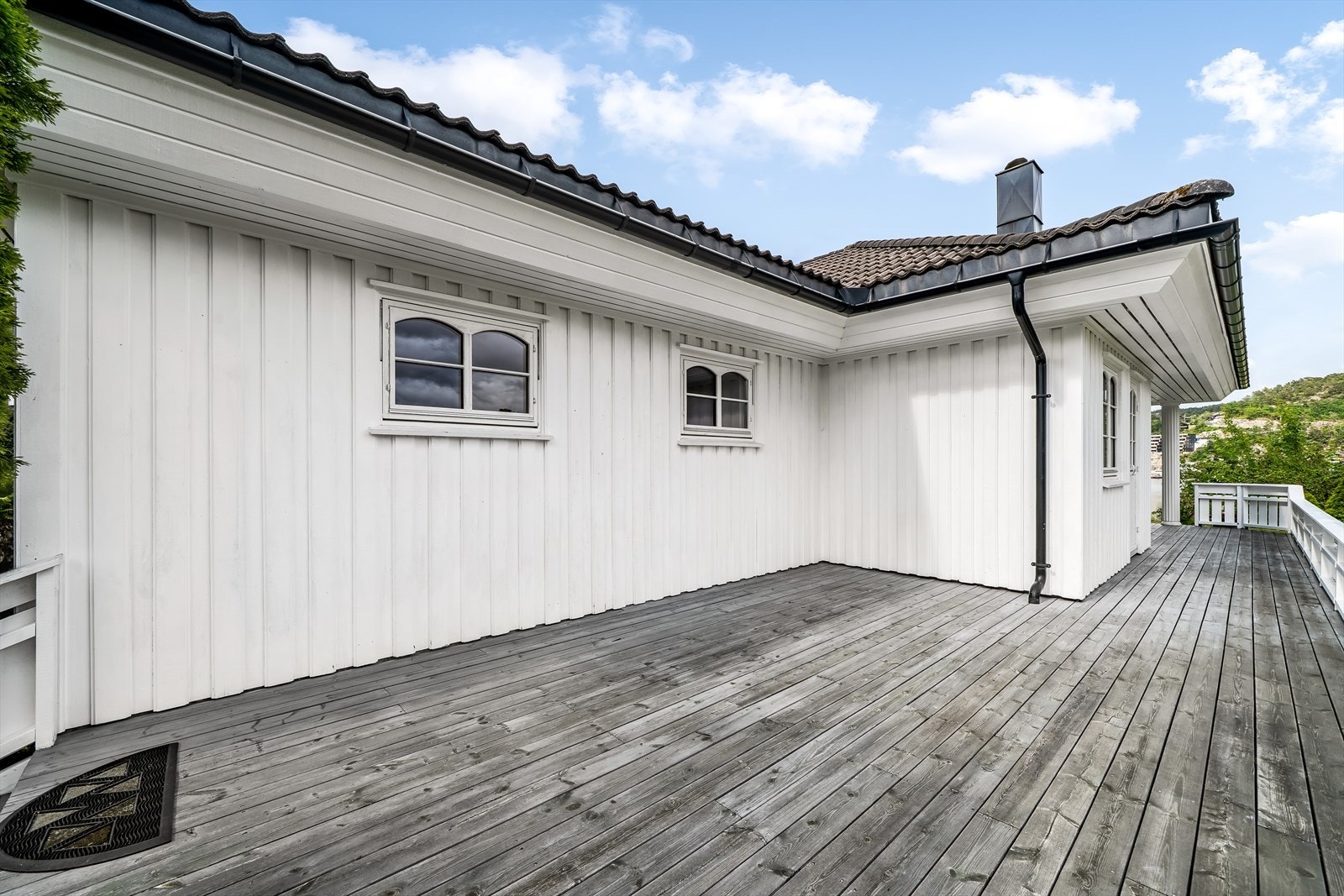 Romslig terrasse Galleribilde