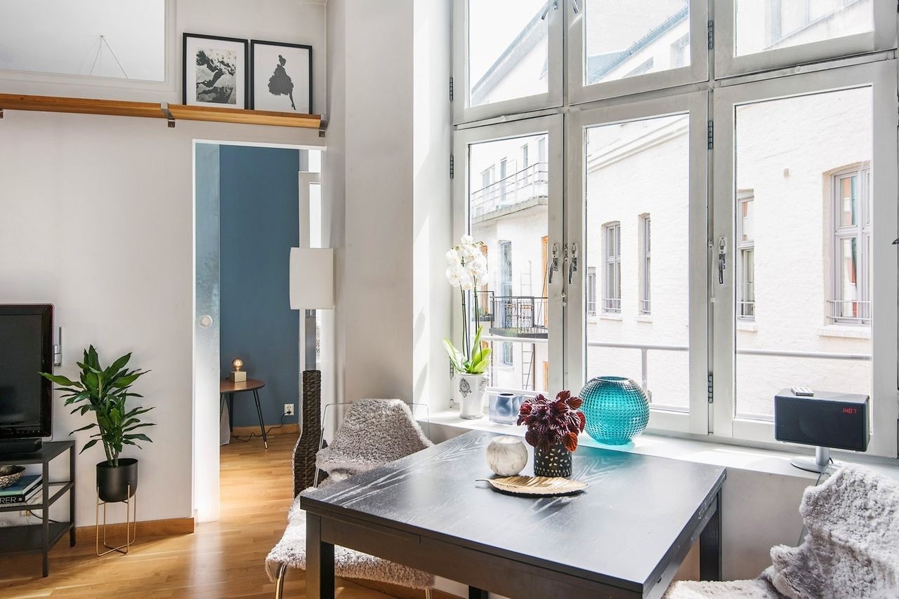 Hele leiligheten vender mot skjermet bakgård. Galleribilde