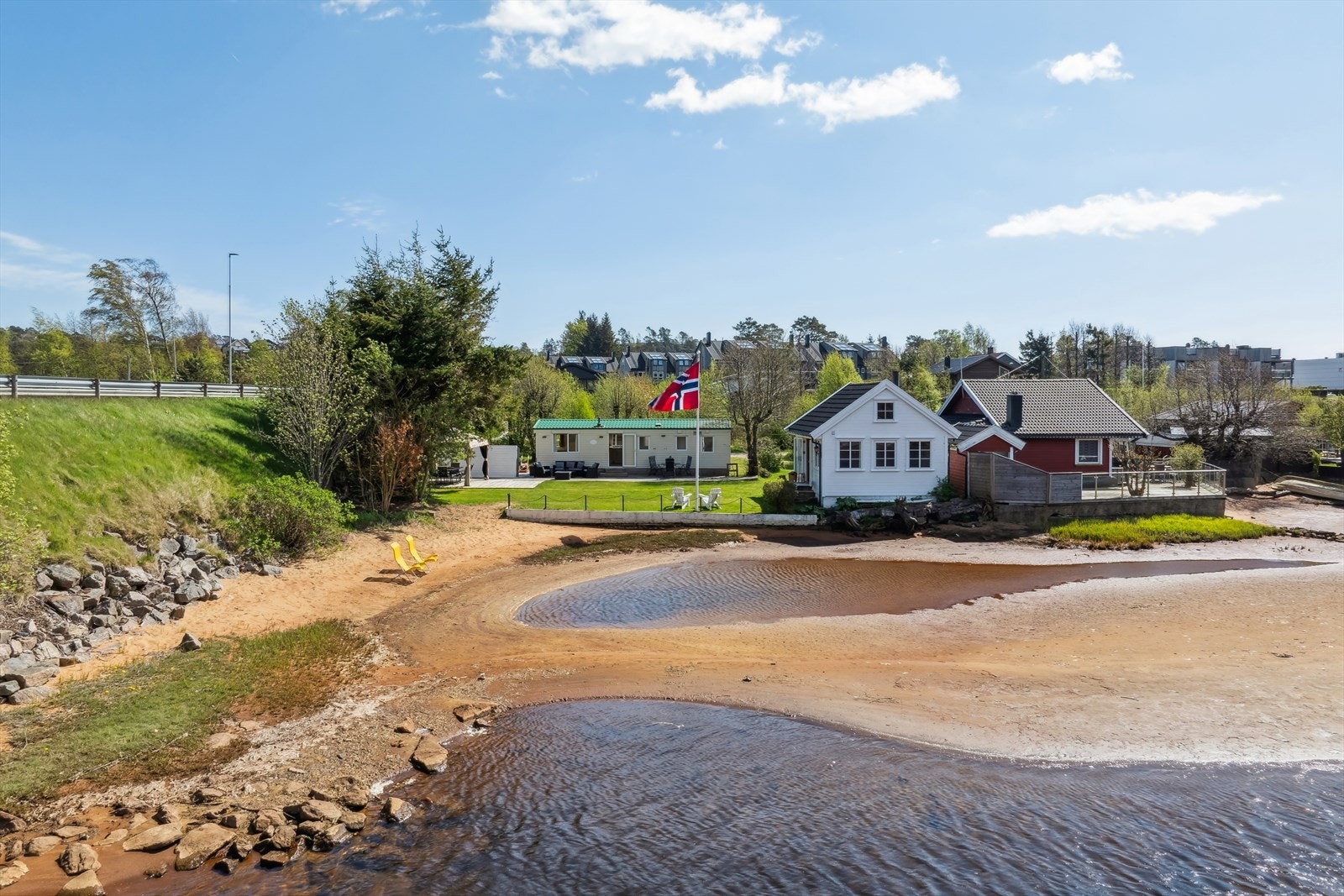 Idyllisk eiendom Galleribilde