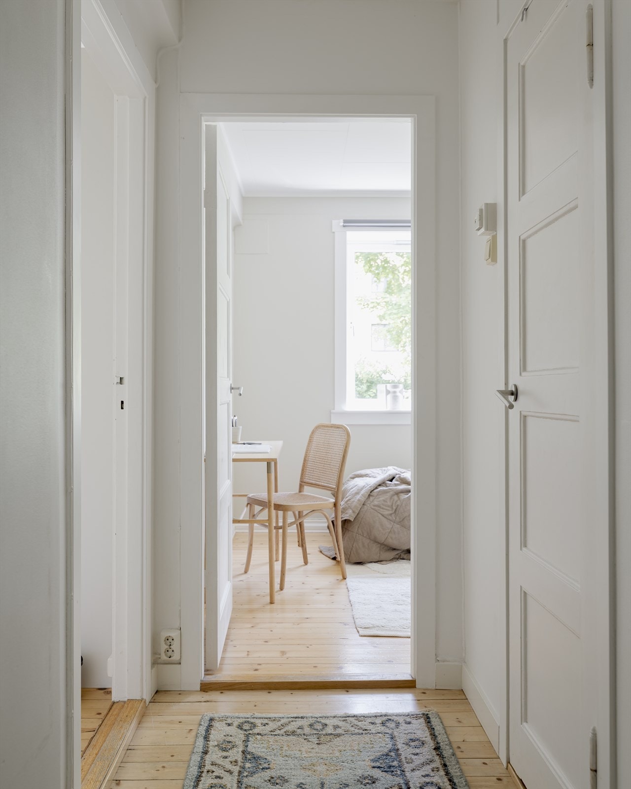 Leiligheten disponerer totalt hele 3 boder på loft og i kjeller Galleribilde