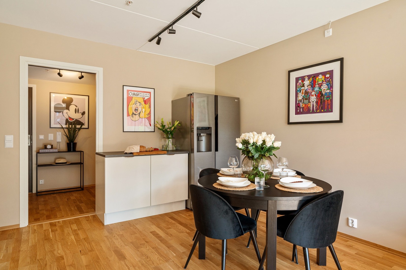 Boligen har balansert ventilasjon med varmegjenvinning. Galleribilde