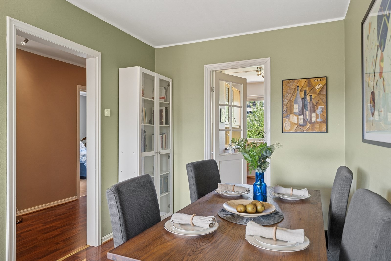 Her kan du invitere venner og familie til hyggelige sammenkomster. Galleribilde