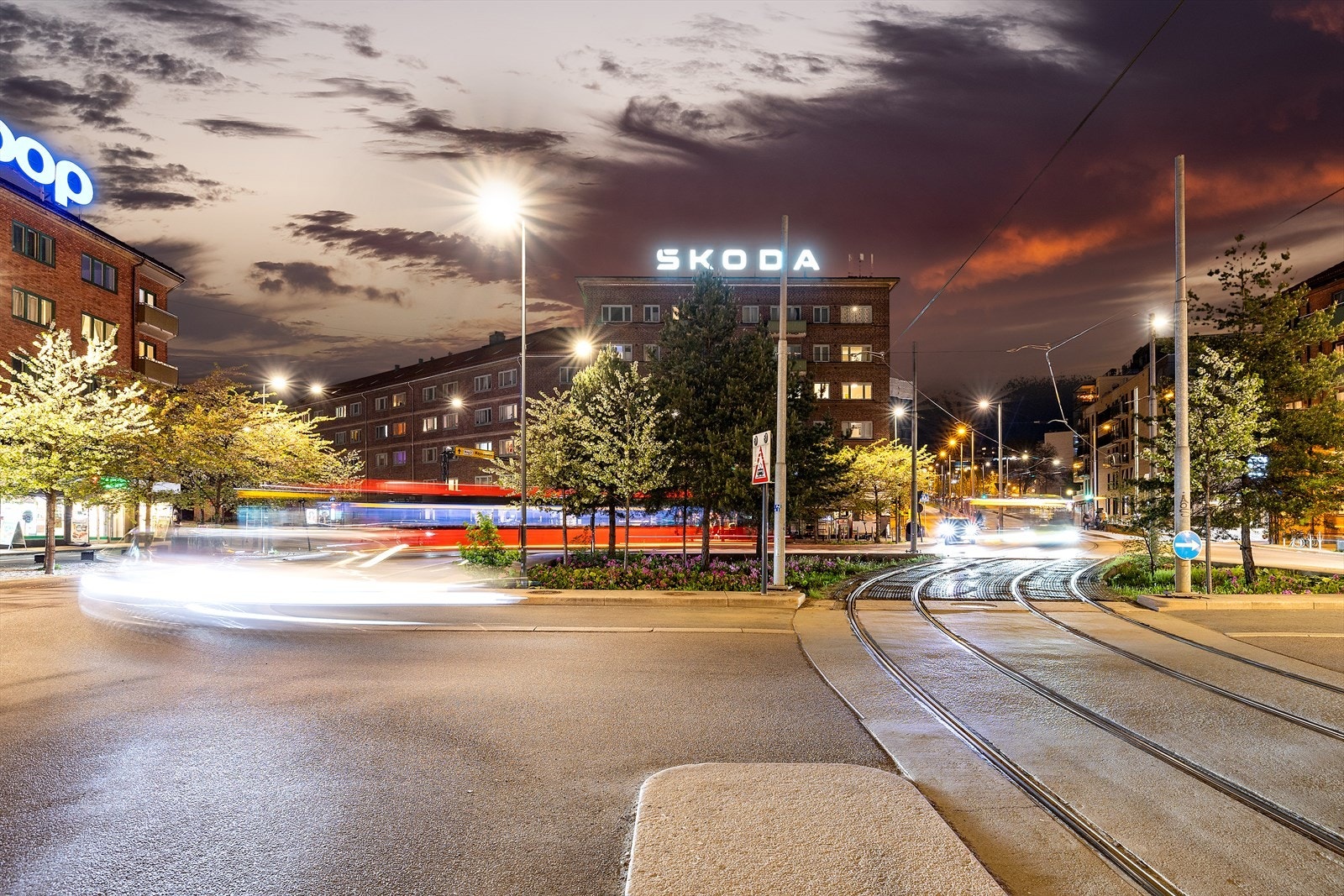 Området har et av Oslos beste tilbud av offentlig kommunikasjon, med både buss, trikk og T-bane like i nærheten. Galleribilde