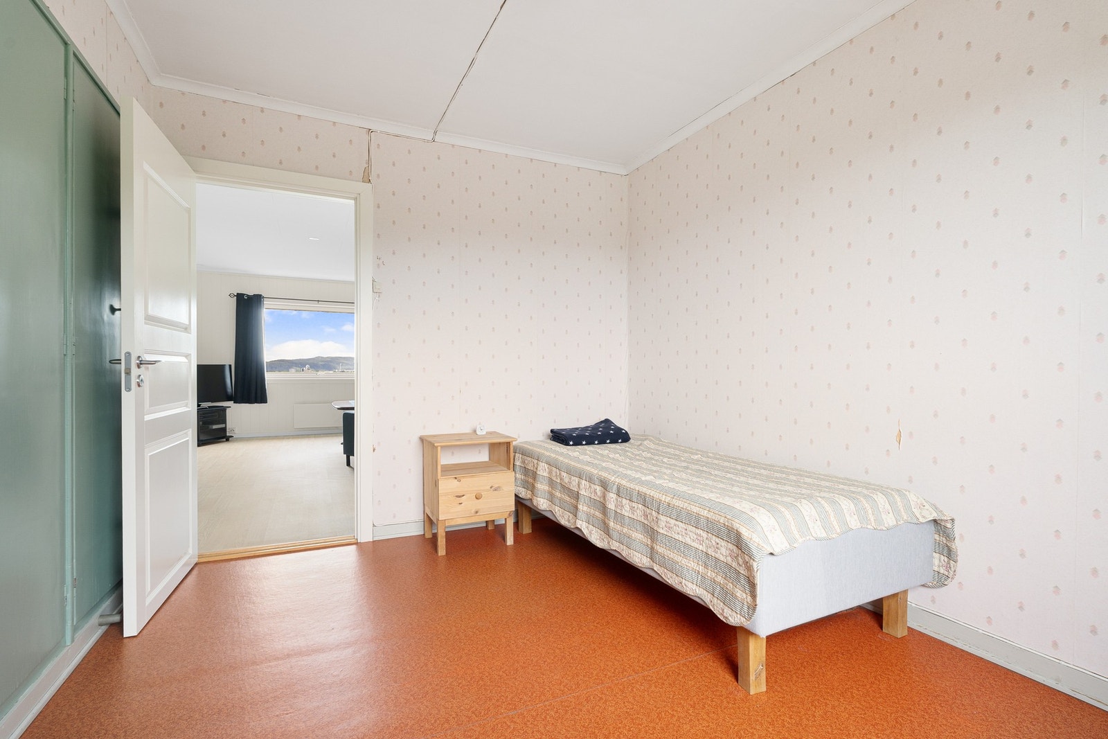 Stort soverom på 12m². Galleribilde