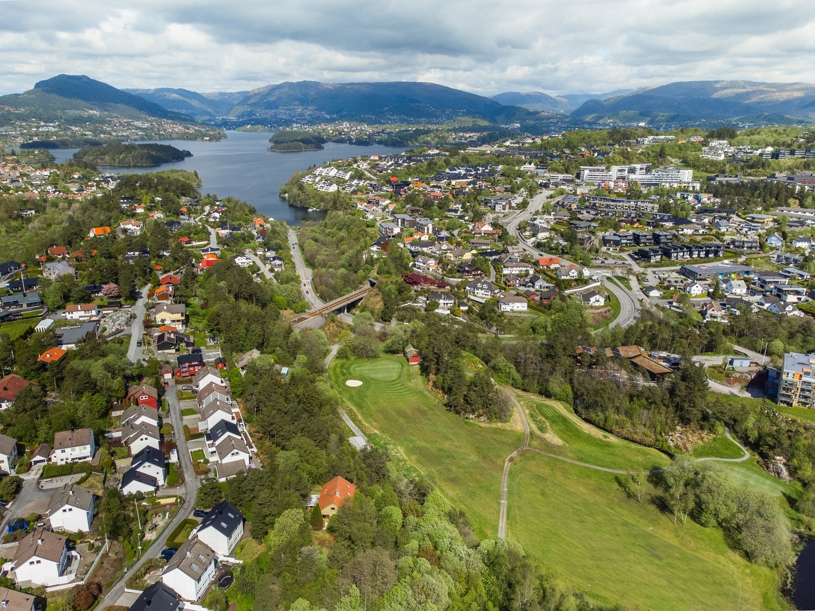 cdh-5 Galleribilde