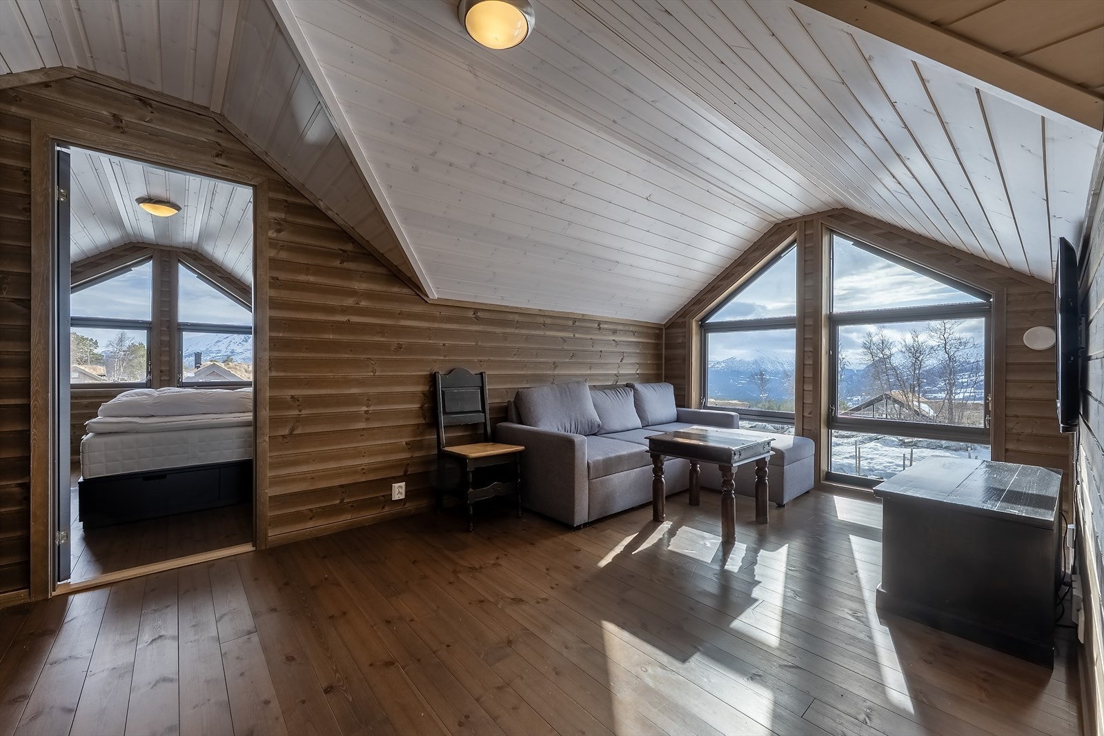 Loftsstue (2. etasje) Galleribilde