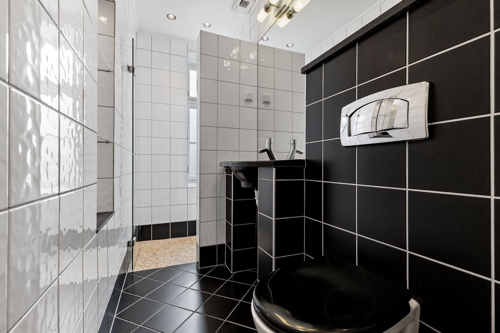 Baderom. Galleribilde