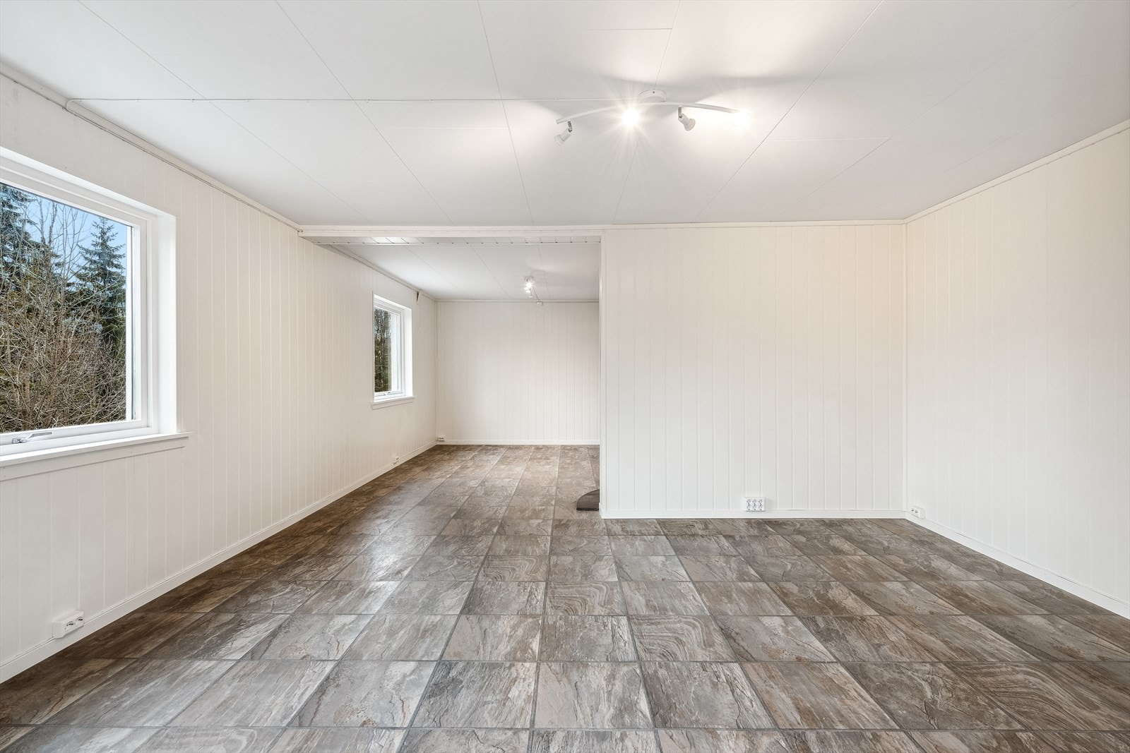 Stor og åpen stue. Galleribilde