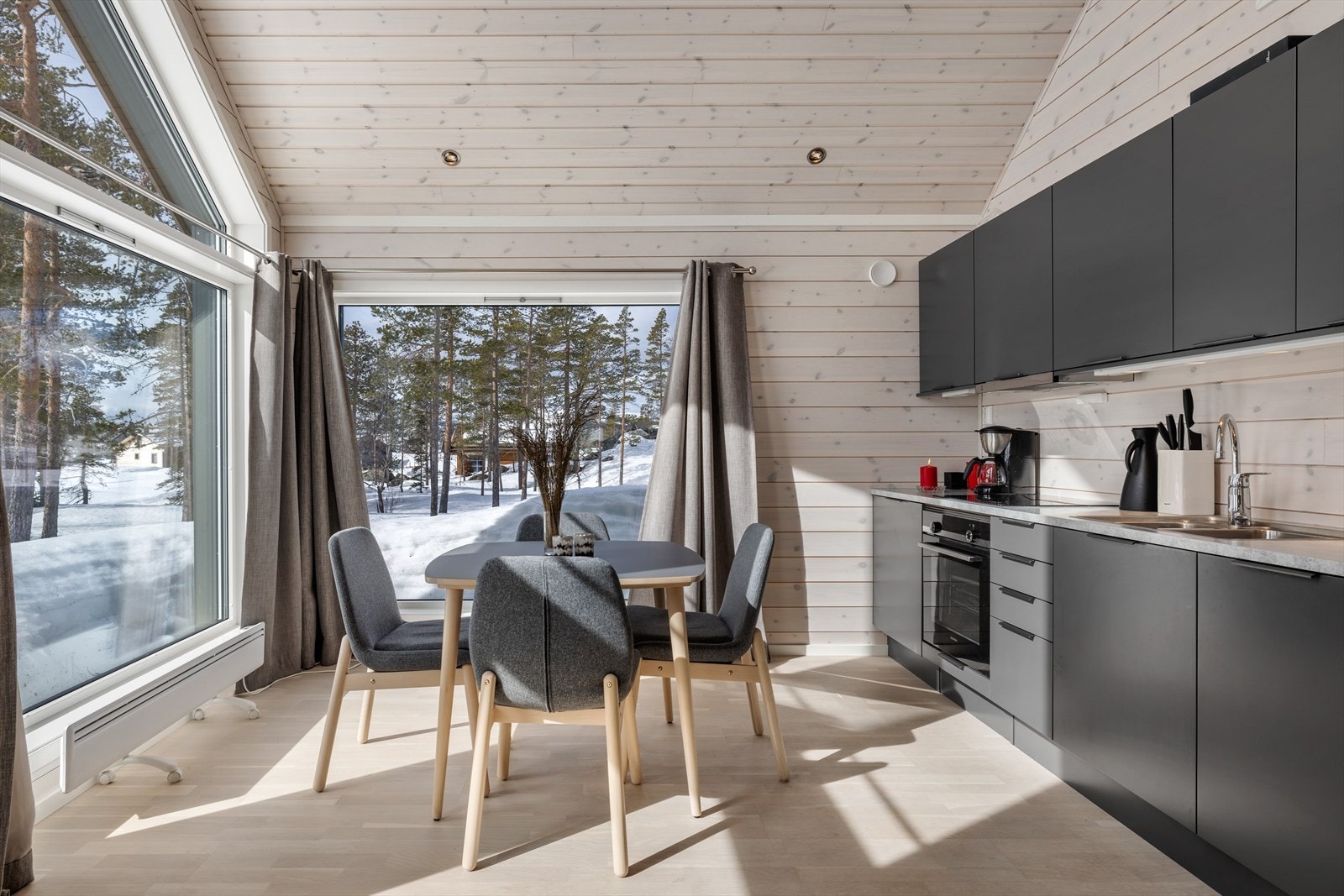 Bekkekroken 11-14.jpg Galleribilde