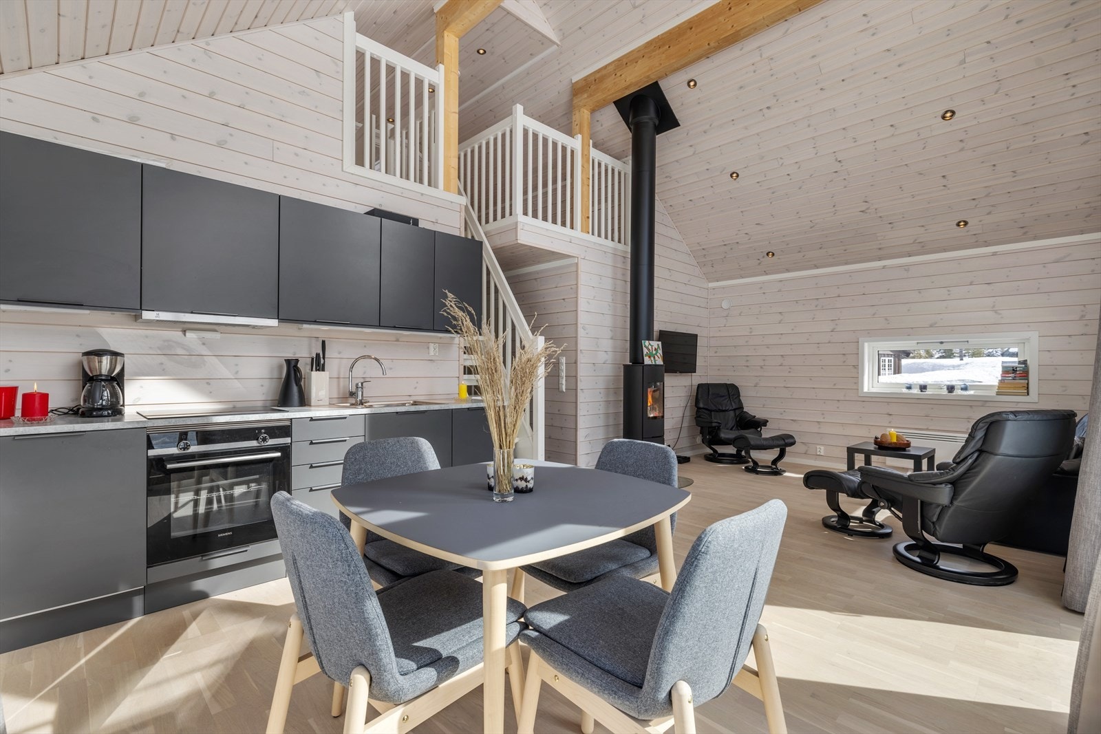 Bekkekroken 11-15.jpg Galleribilde