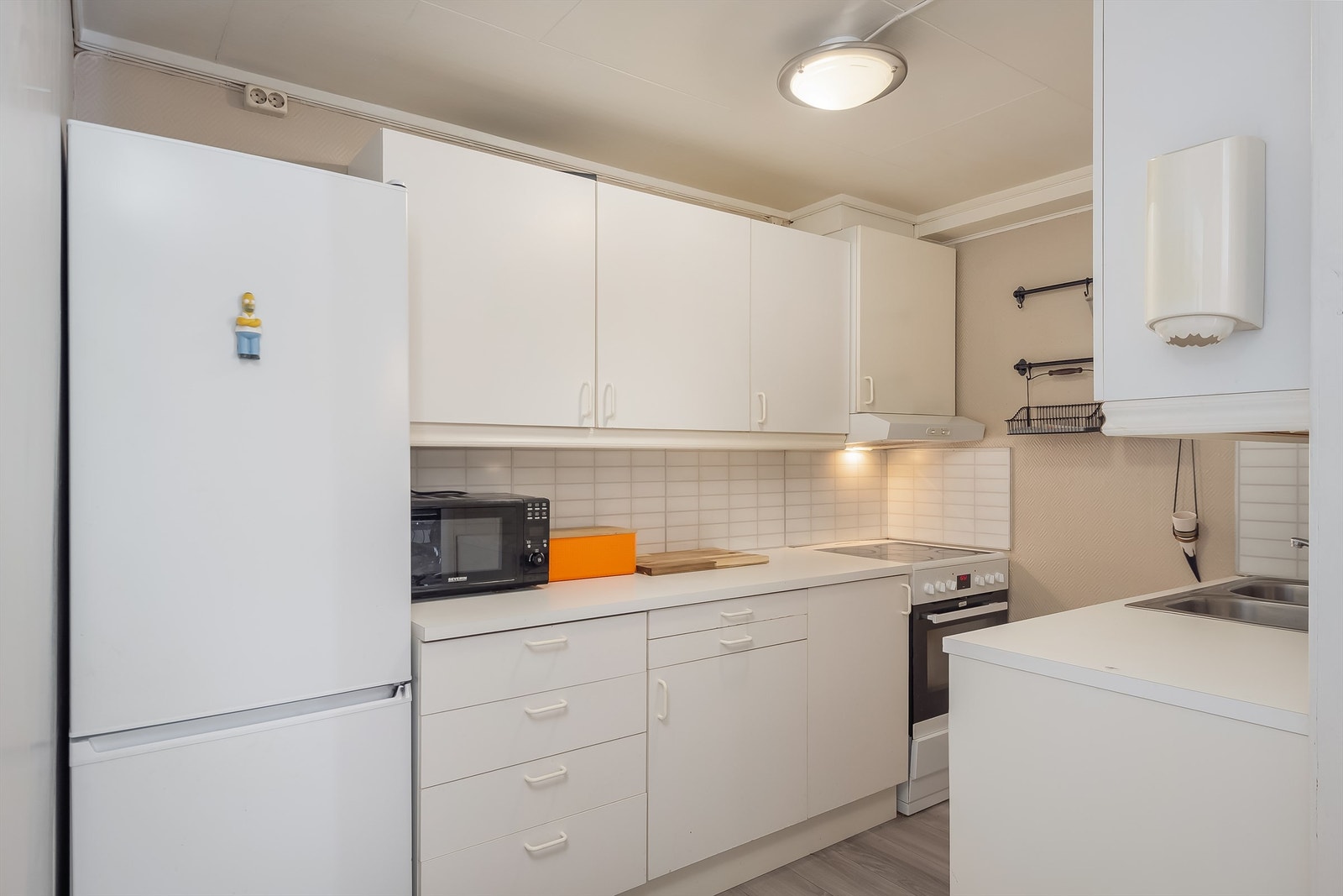 Utleiedel - Kjøkkenet er på 7,5 kvm. Hvitevarer tilhører leietaker og medfølger ikke Galleribilde