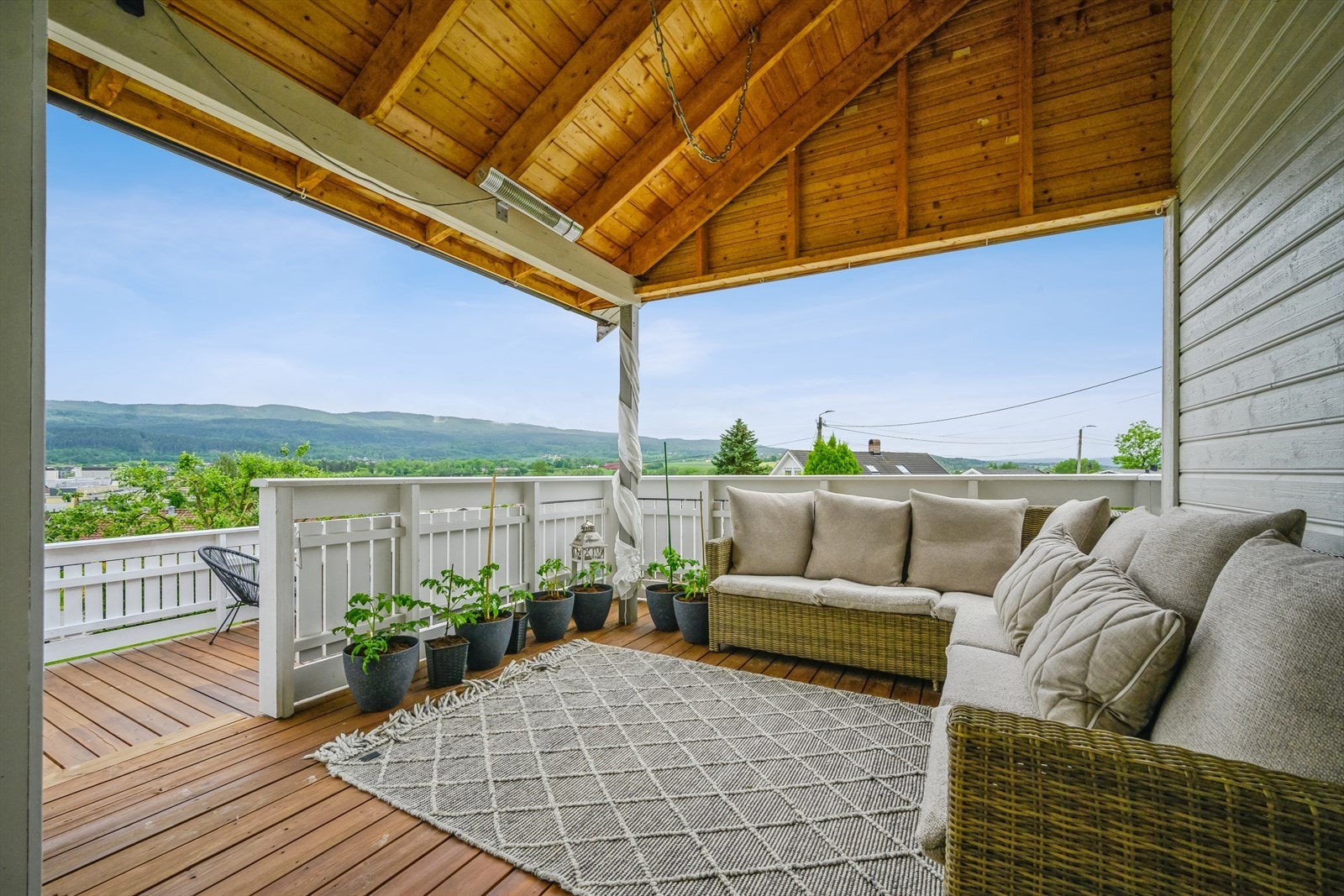 En del av terrassen er overbygget Galleribilde