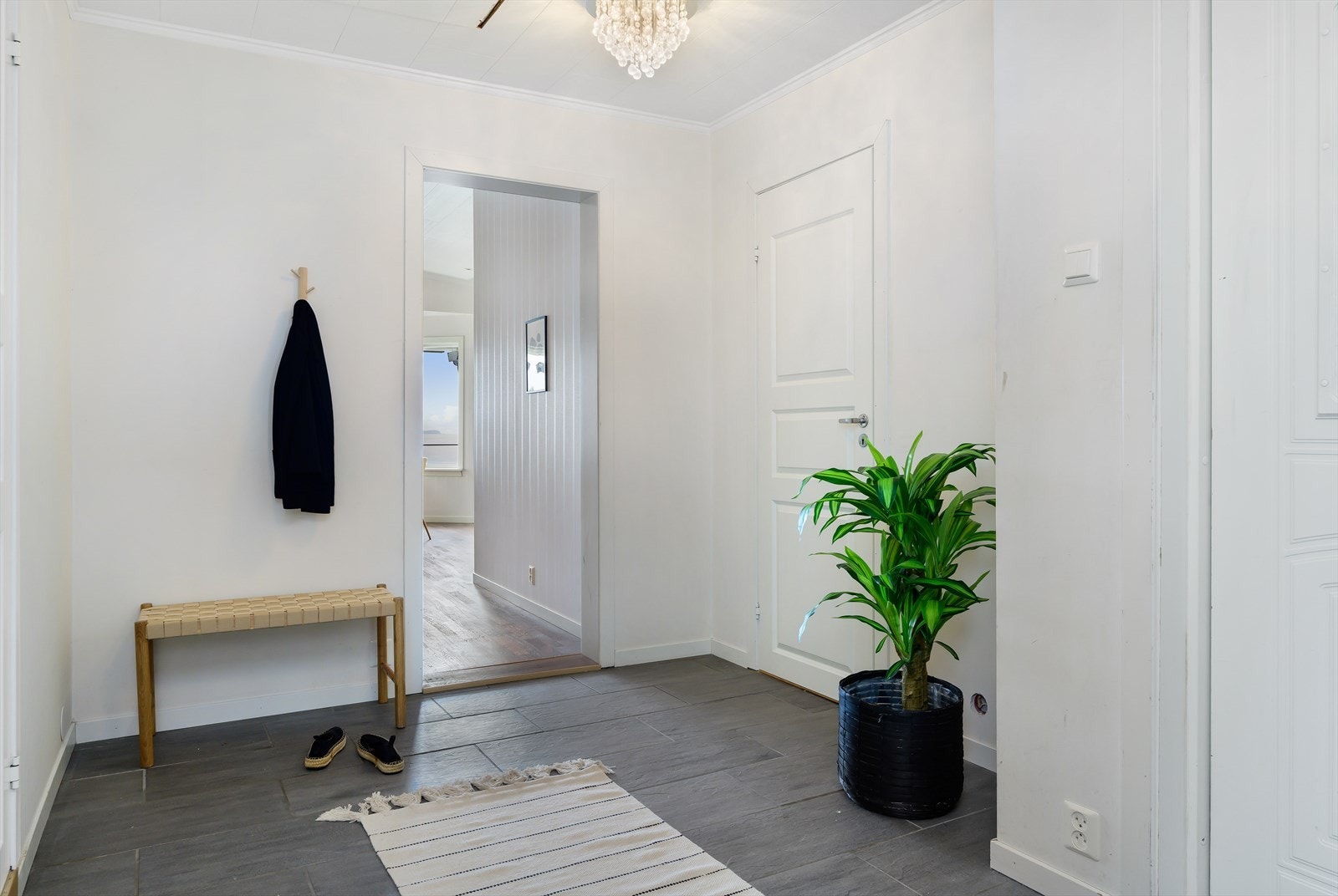 Her er også plass til å sette inn praktiske garderobeløsninger Galleribilde