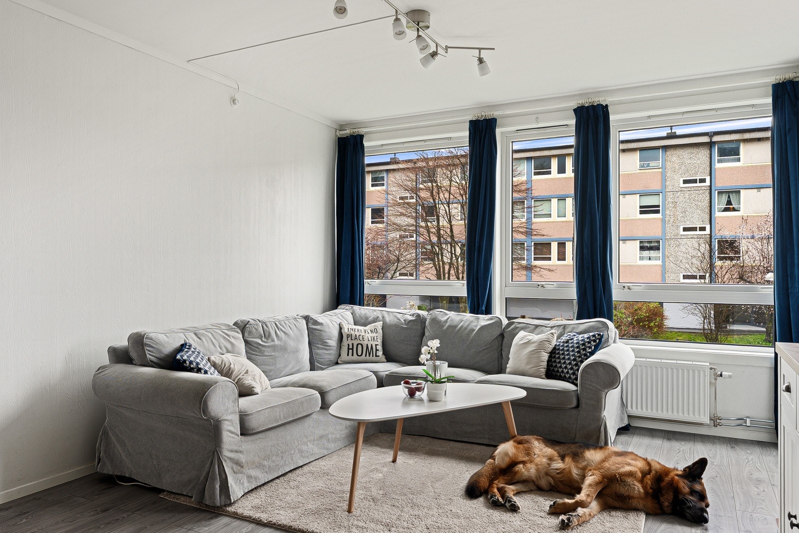 I felleskostnadene er tv og internett inkludert. Galleribilde