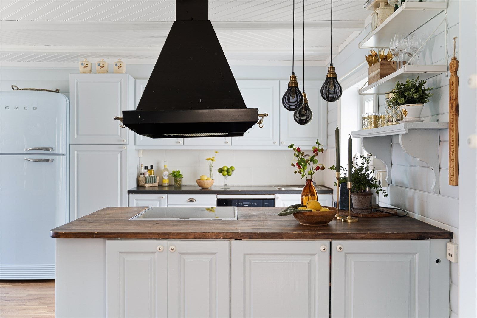 Kjøkkenøy Galleribilde