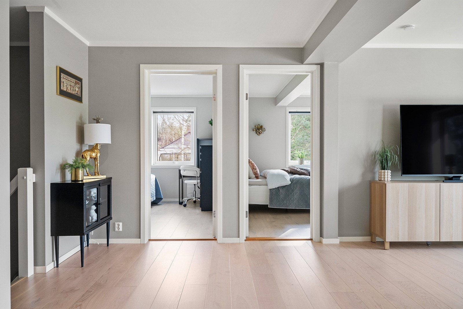 På andre siden av stuen ligger to barnerom/gjesterom. Galleribilde