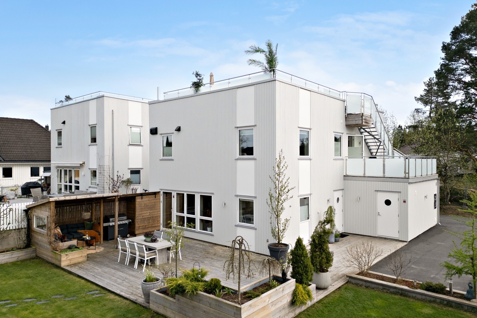 Velkommen til en lekker enebolig i Vestaveien 47A, presentert av Truls Hauge v/Proaktiv. Galleribilde