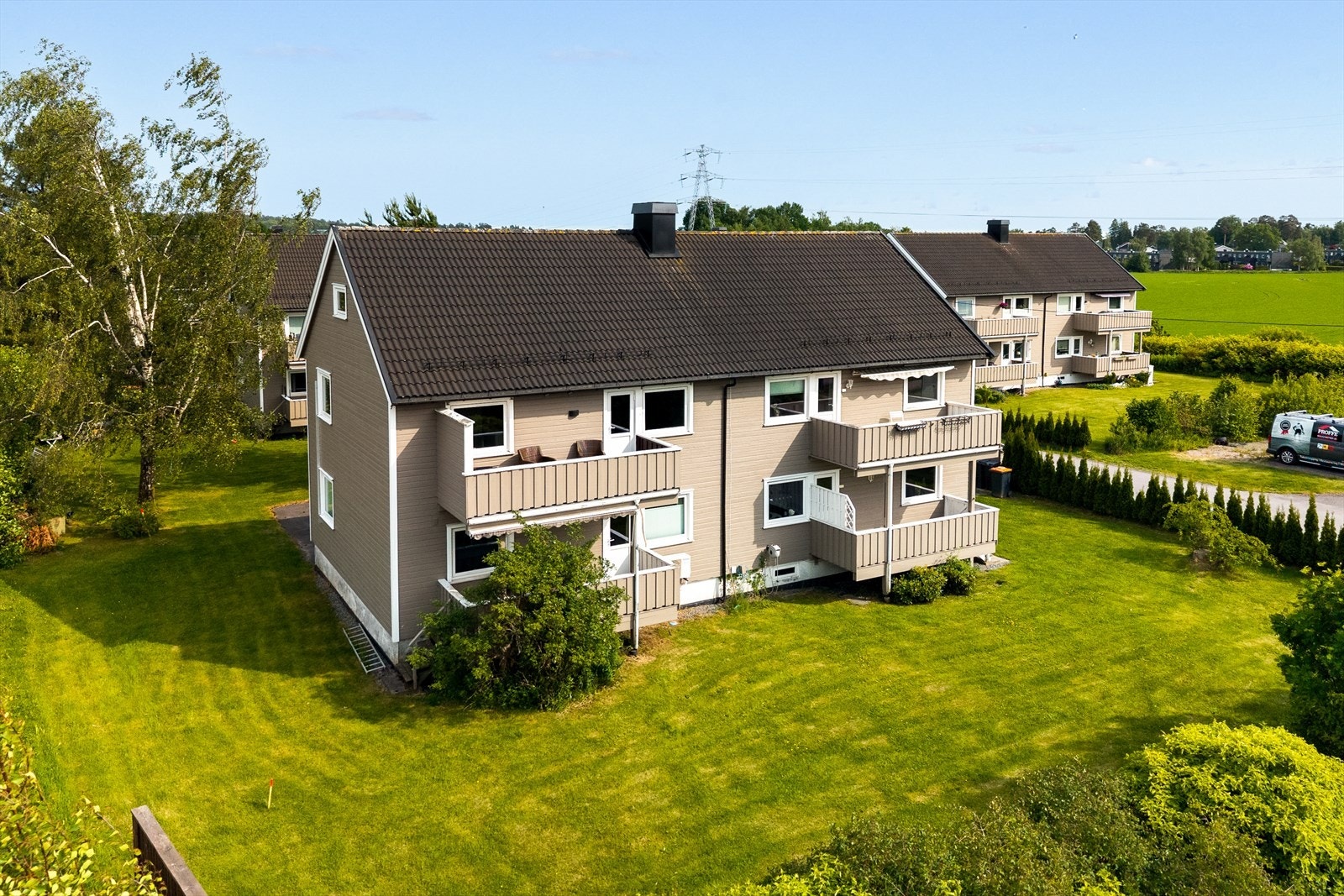 Velkommen til Olympiaveien 13. Boligen har 2 soverom og har en flott beliggenhet i 1 etasje. Galleribilde
