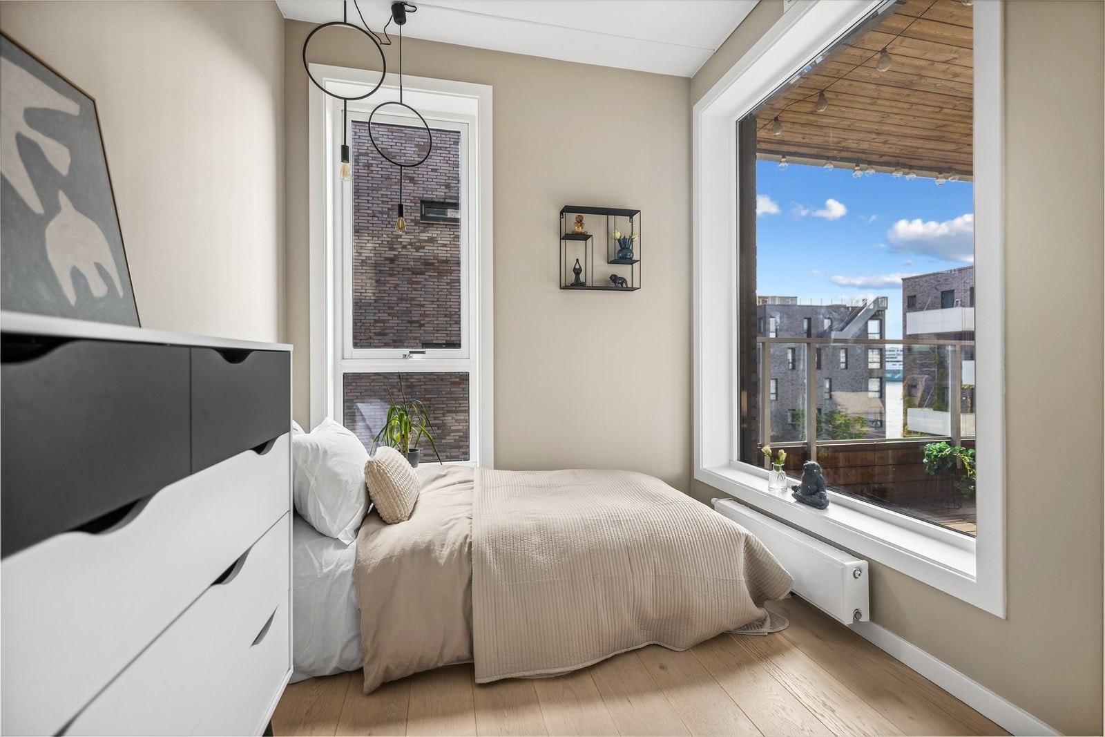 Det er nydelig sjøutsikt fra dette soverommet. Galleribilde