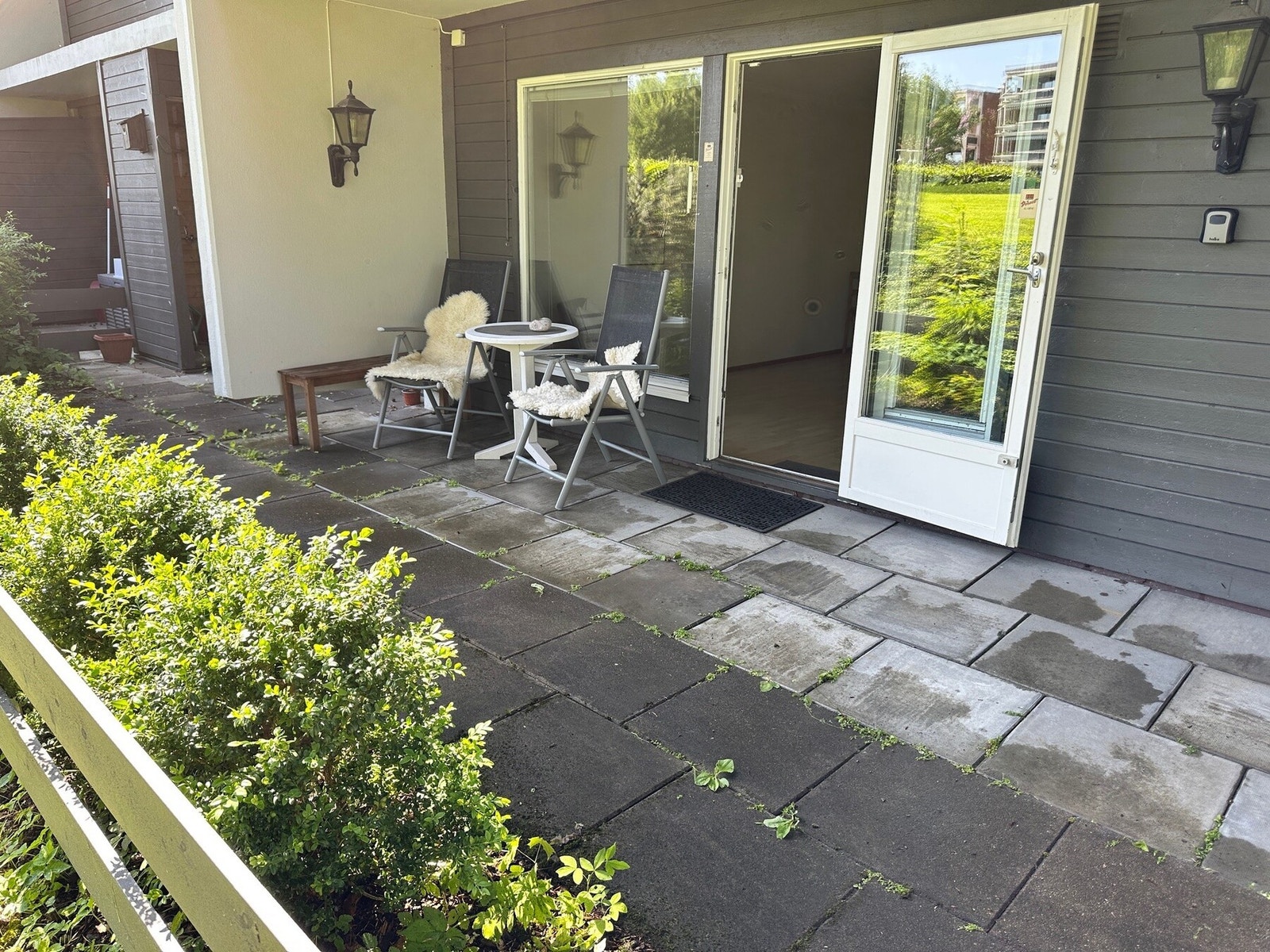 Selgers eget bilde av markterrassen på sommerstid. Galleribilde